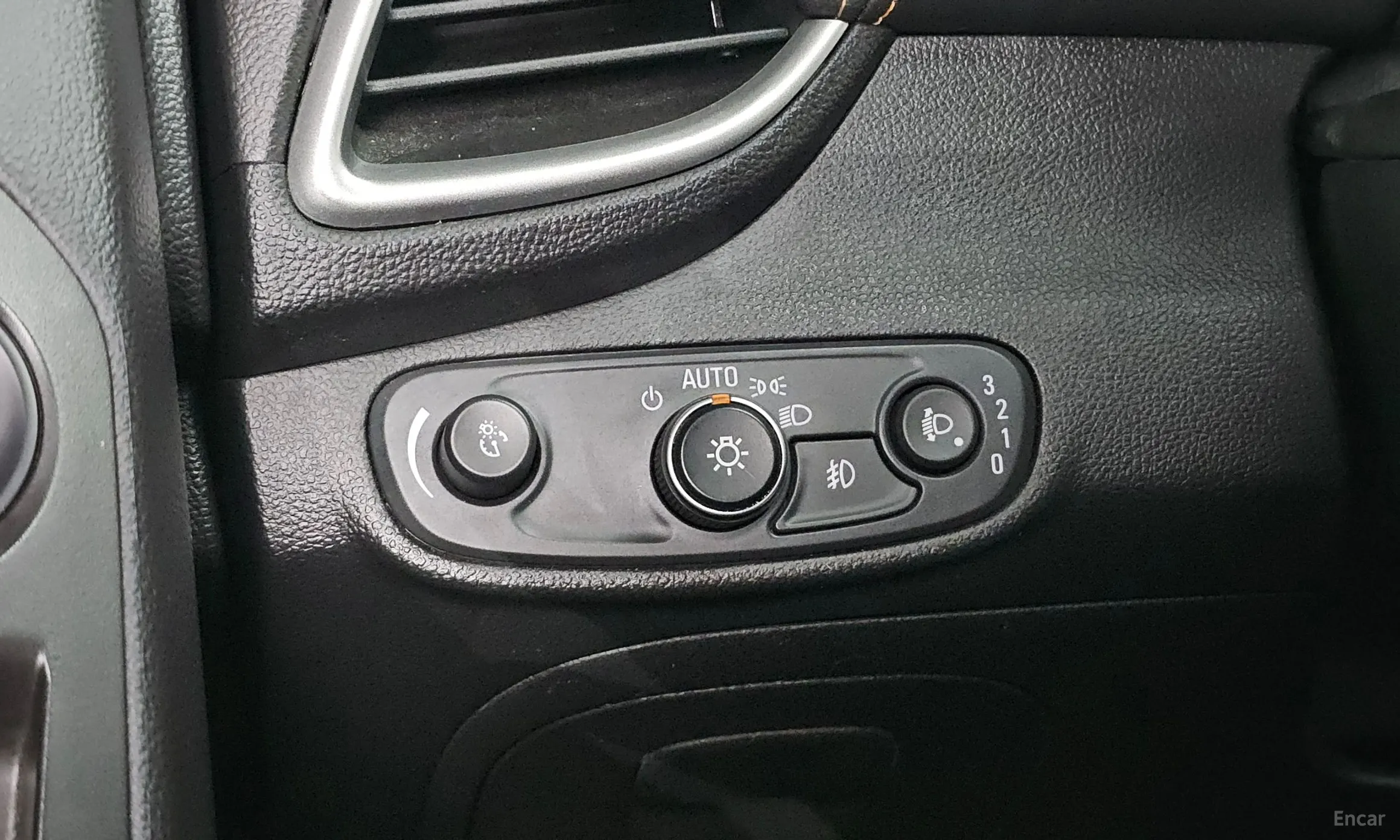 Chevrolet (GM Daewoo) Trax превью 15