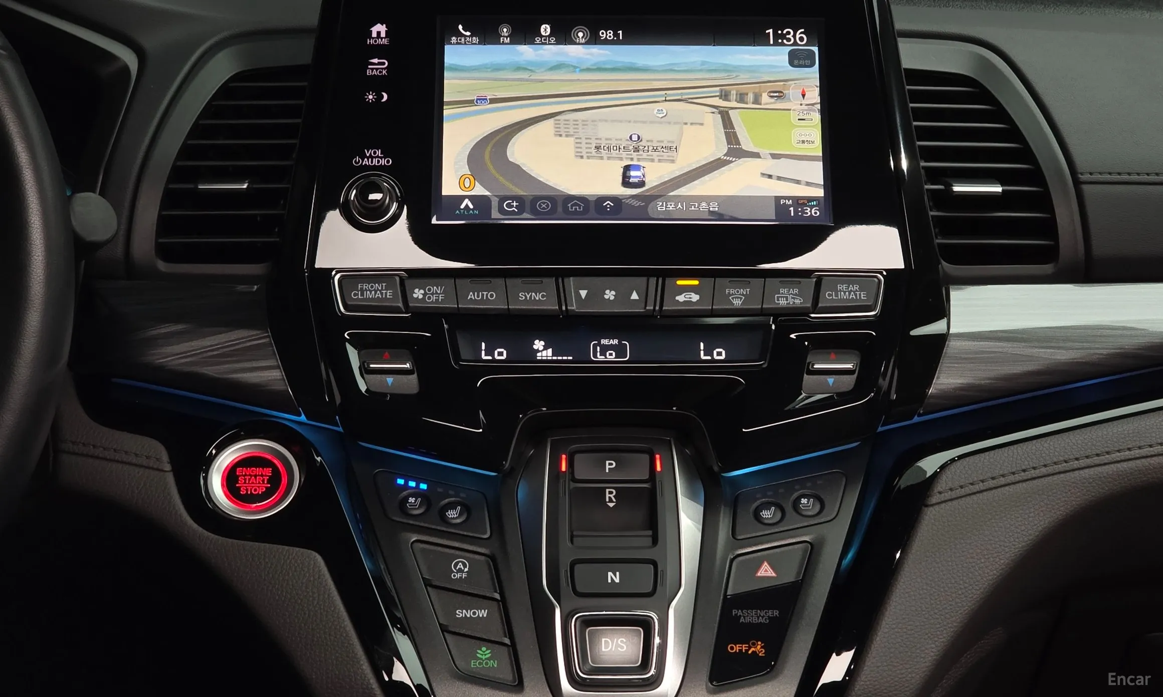 Honda Odyssey превью 14