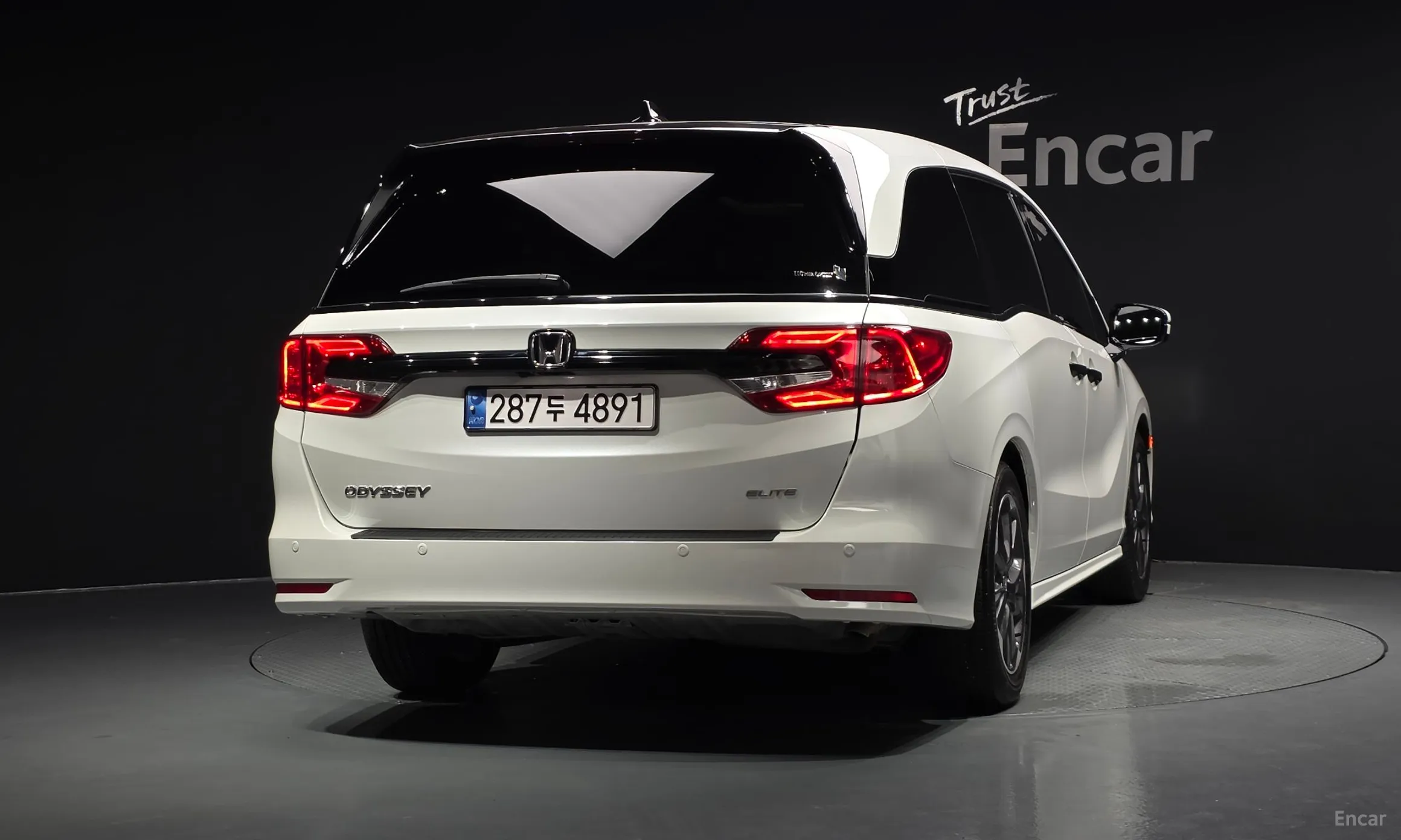Honda Odyssey превью 4