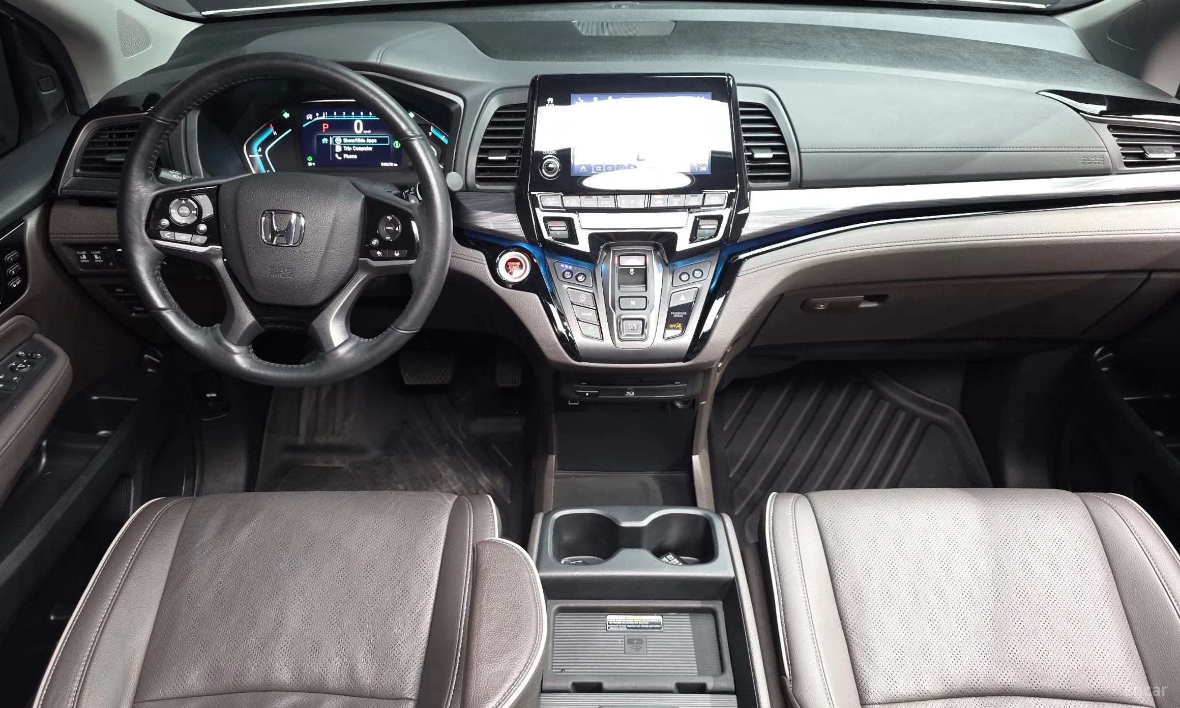 Honda Odyssey превью 7