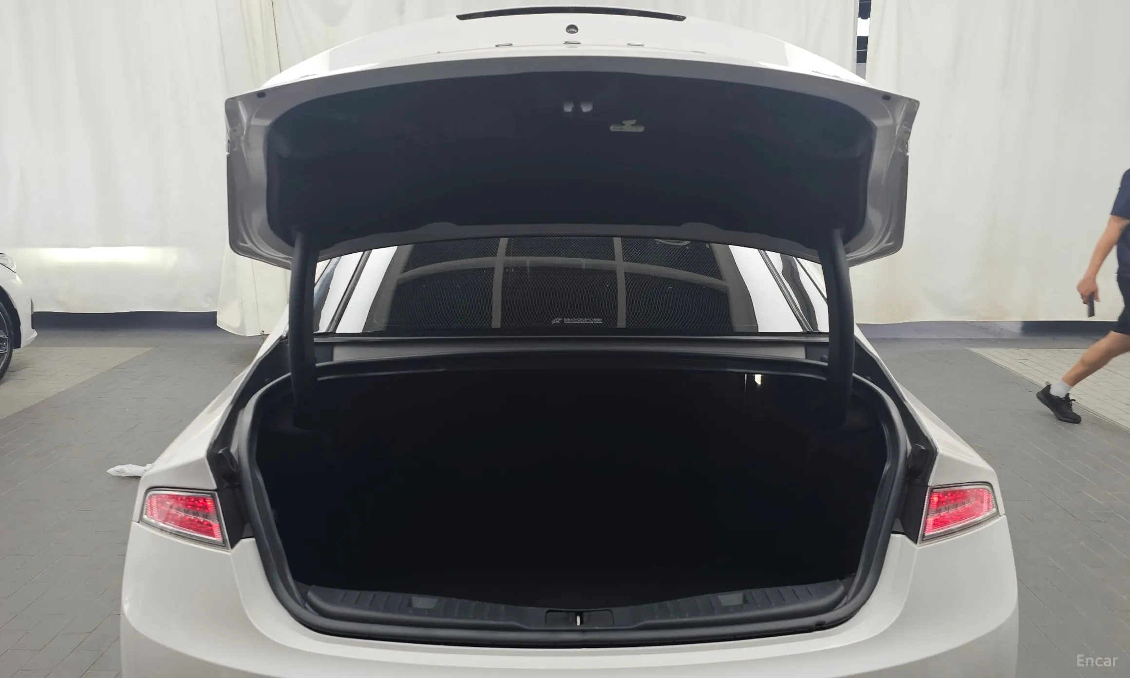 Lincoln New MKZ превью 20