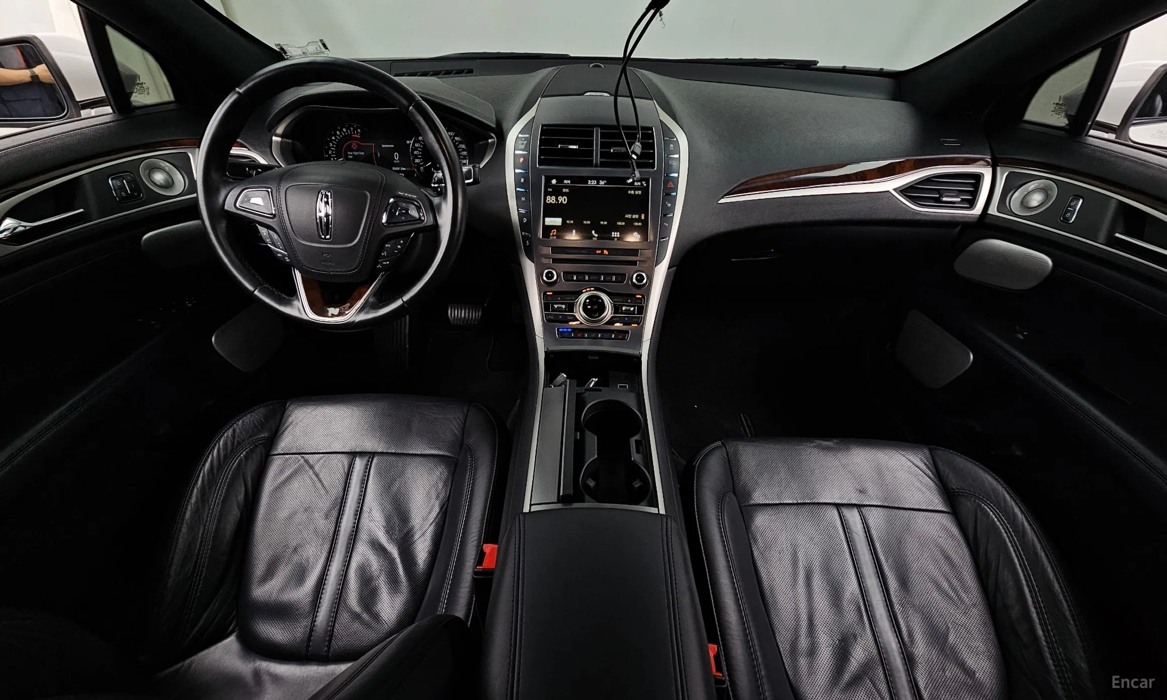 Lincoln New MKZ превью 7