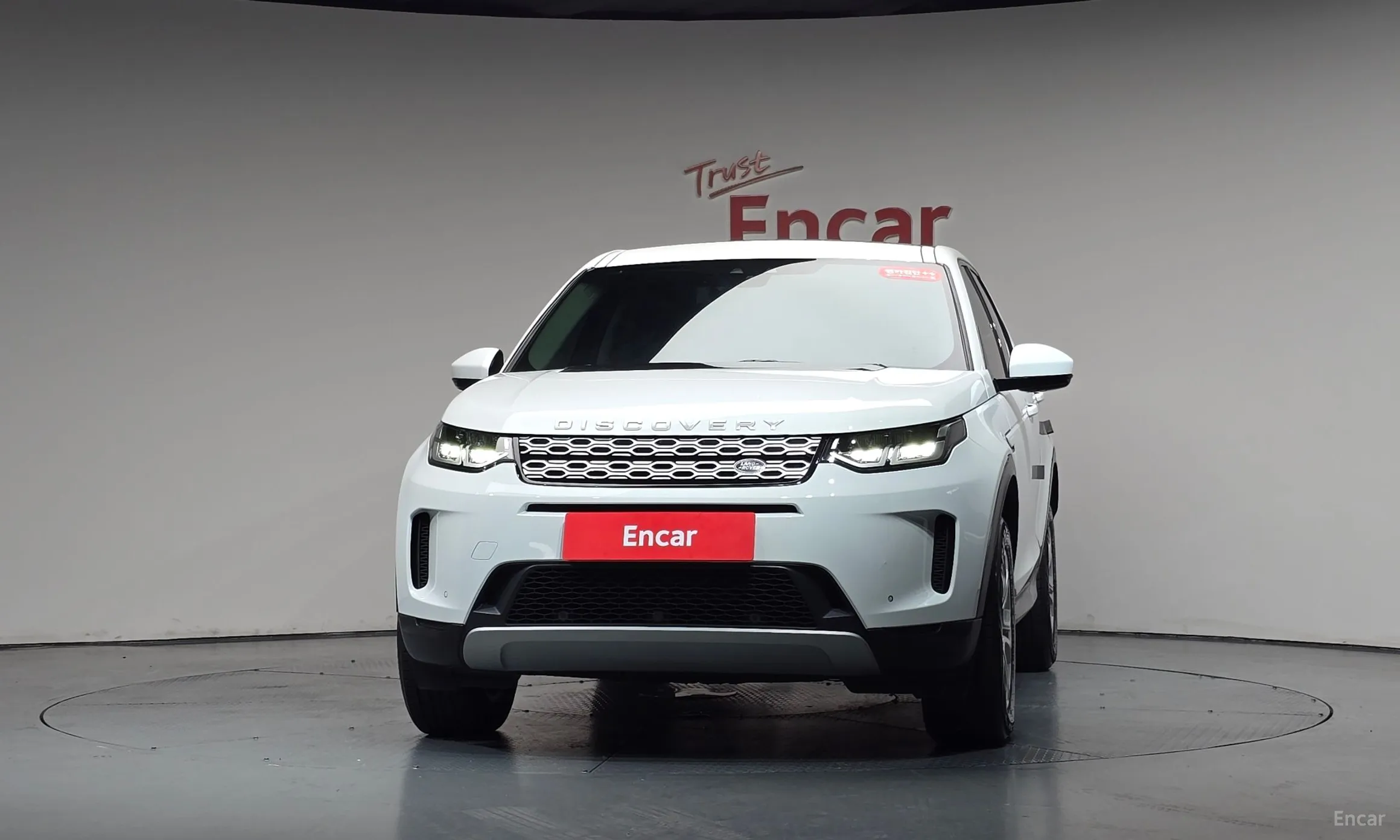 Land Rover Discovery Sports превью 3