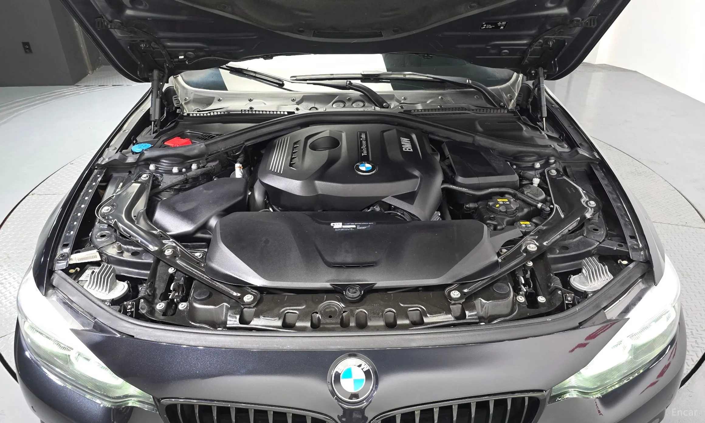 BMW Series 4 (F32) превью 6