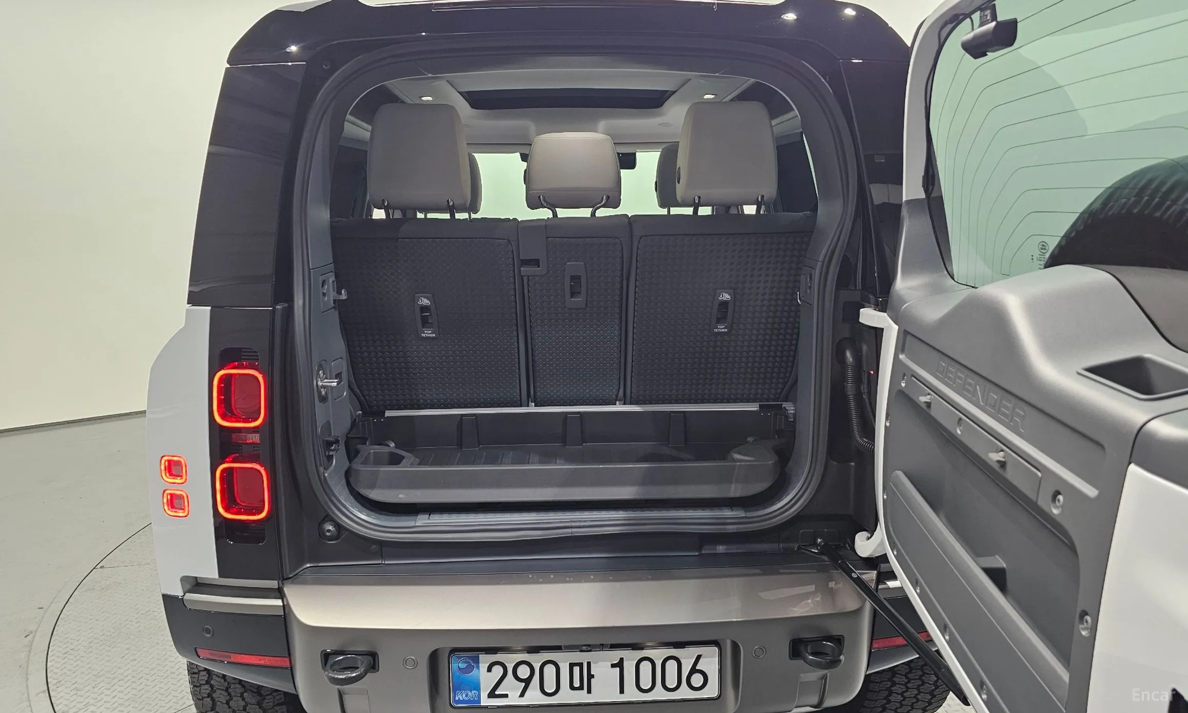 Land Rover Defender (L663) превью 20