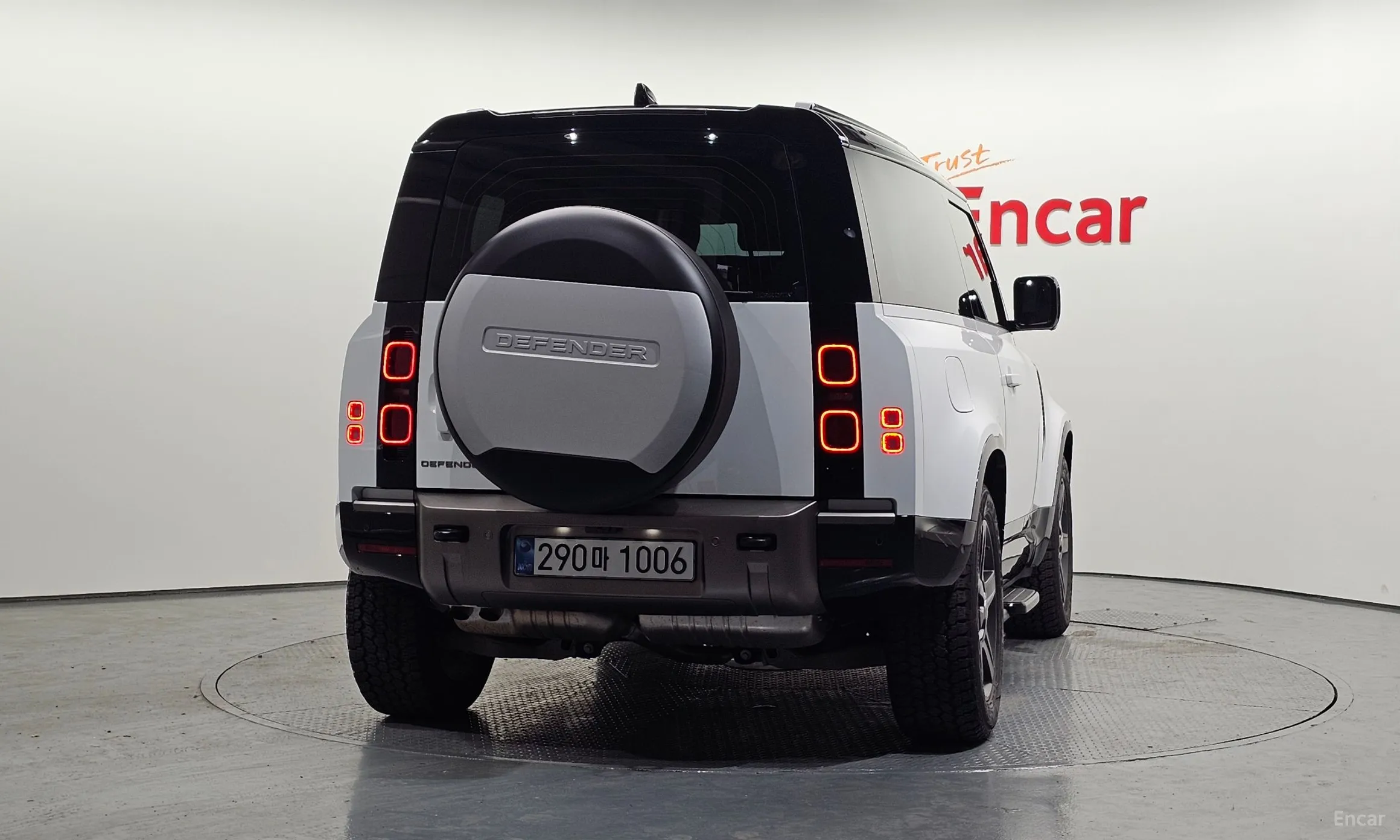 Land Rover Defender (L663) превью 4