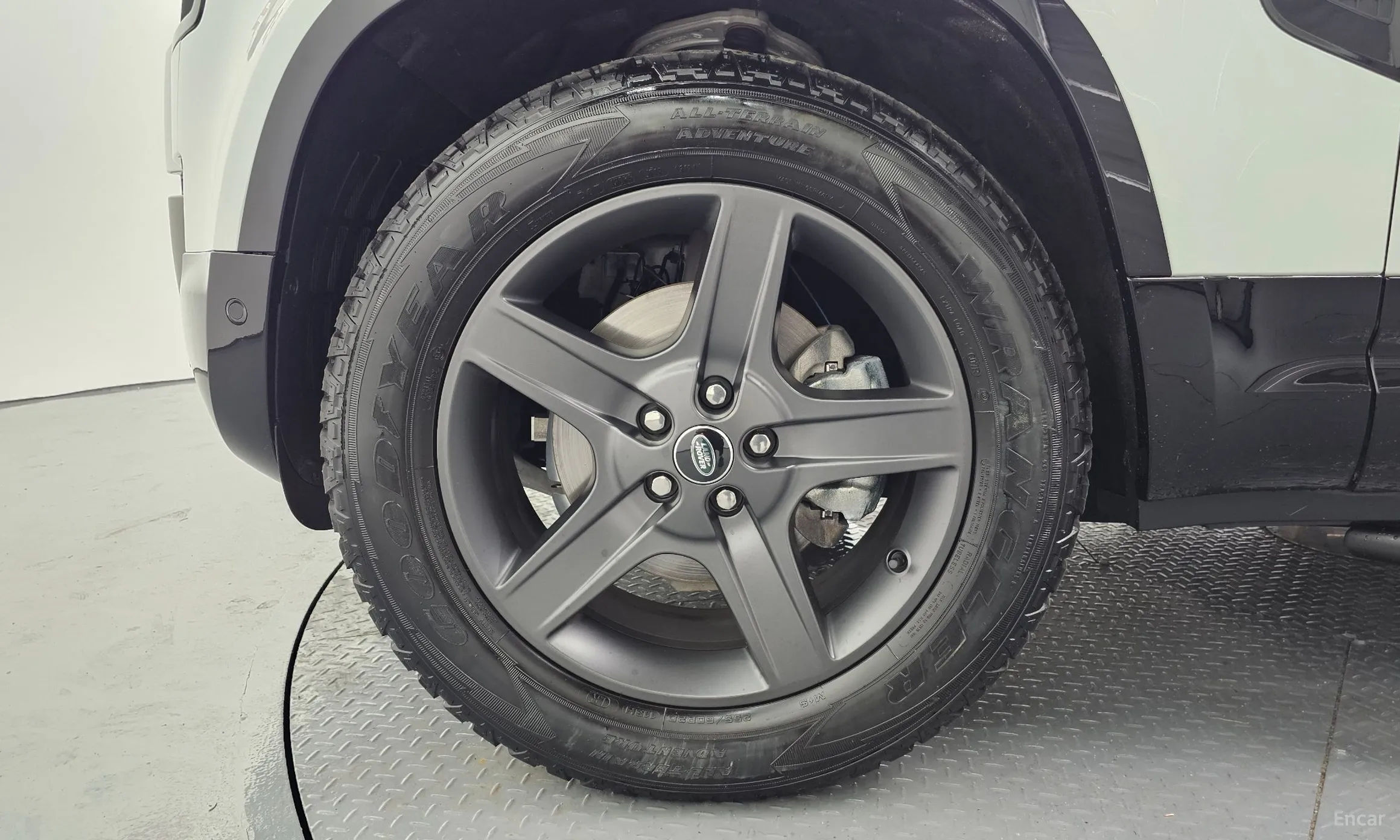 Land Rover Defender (L663) превью 5