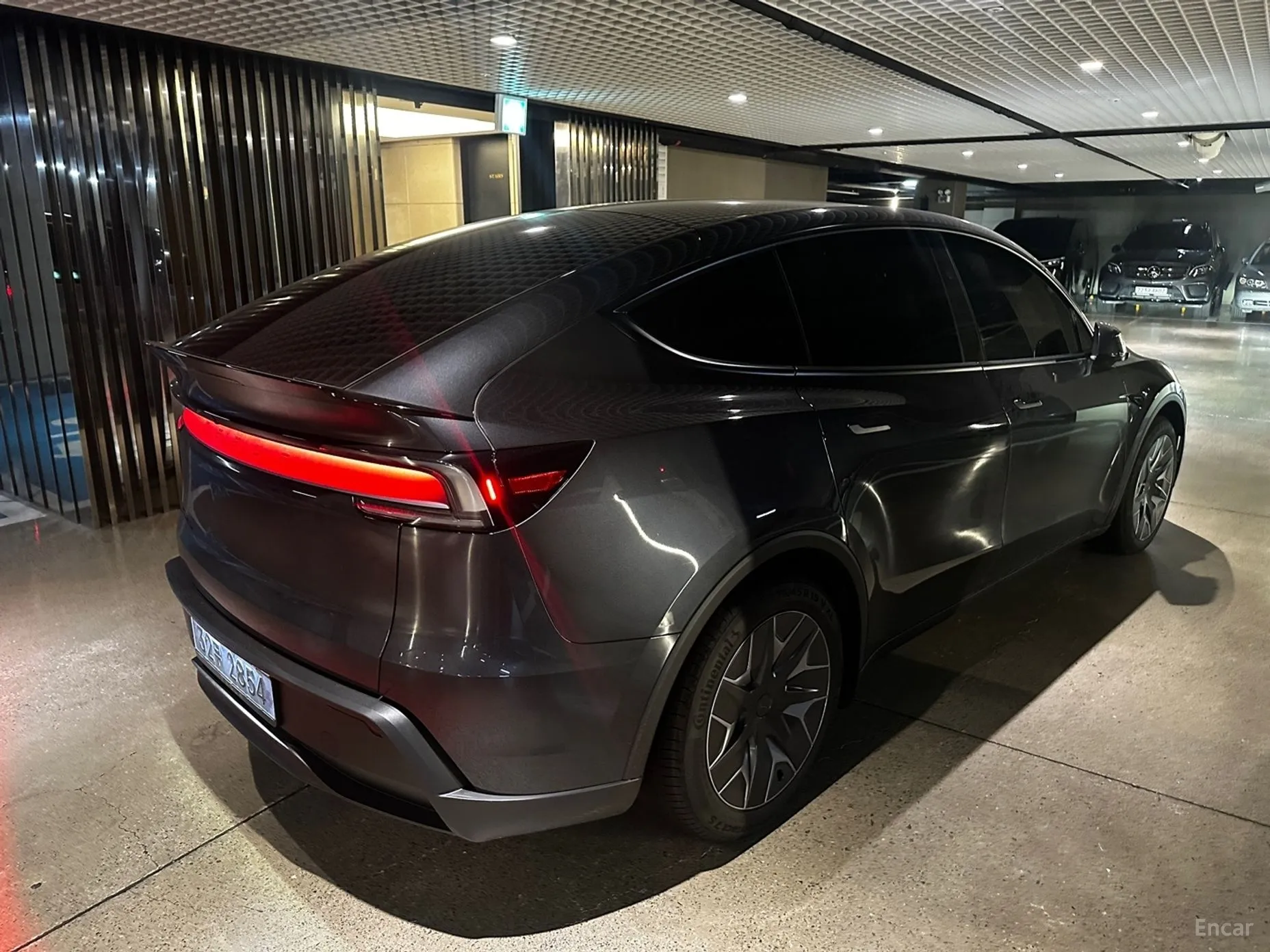 Tesla Model Y превью 4