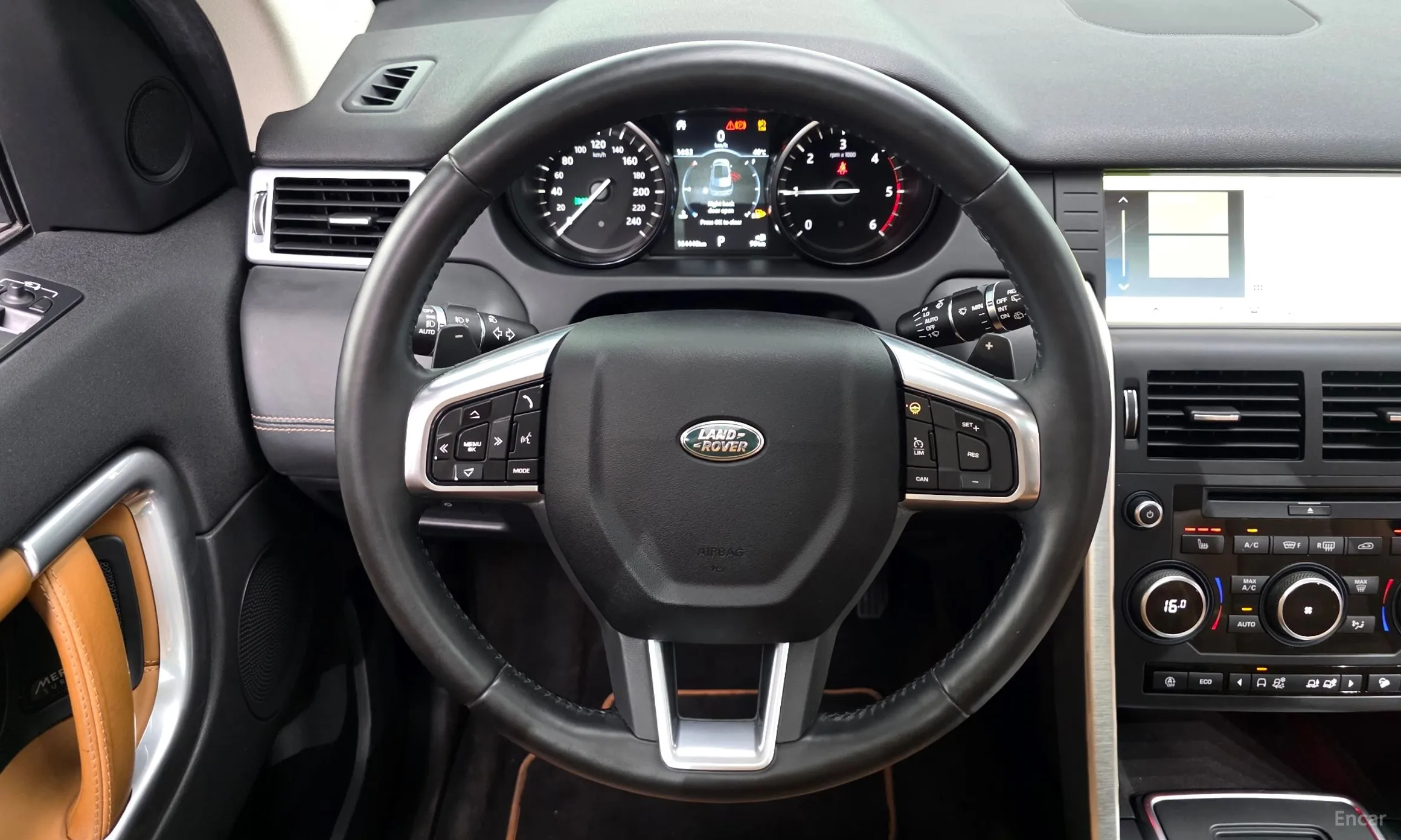 Land Rover Discovery Sports превью 13