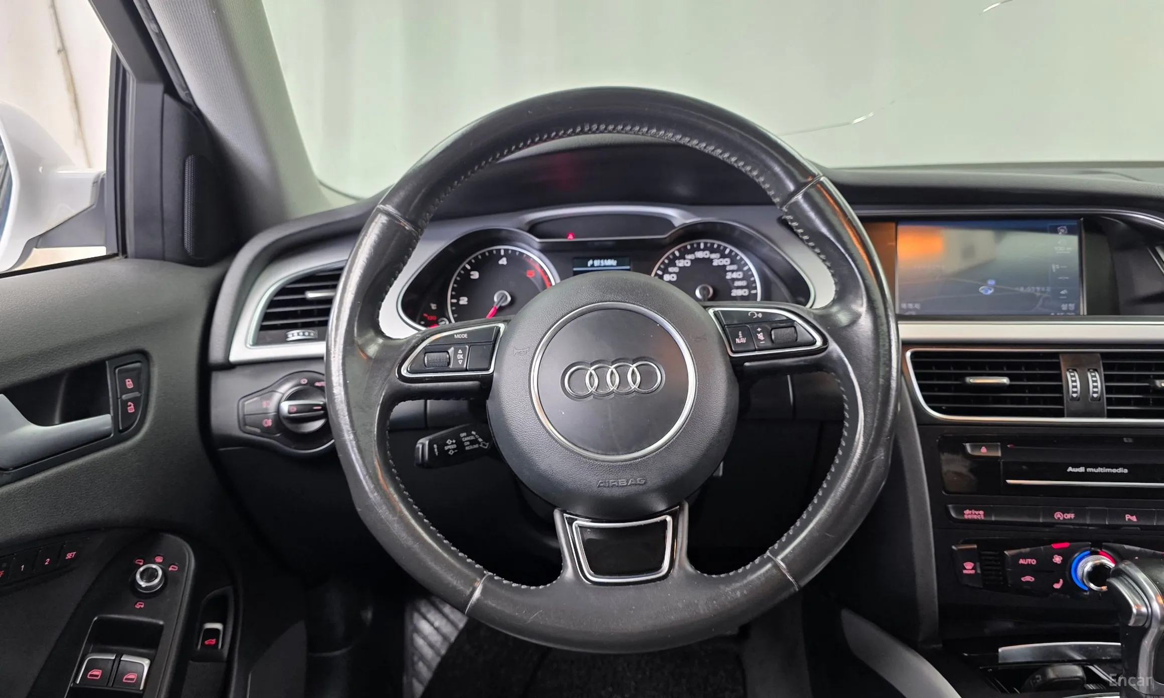 Audi New A4 превью 13