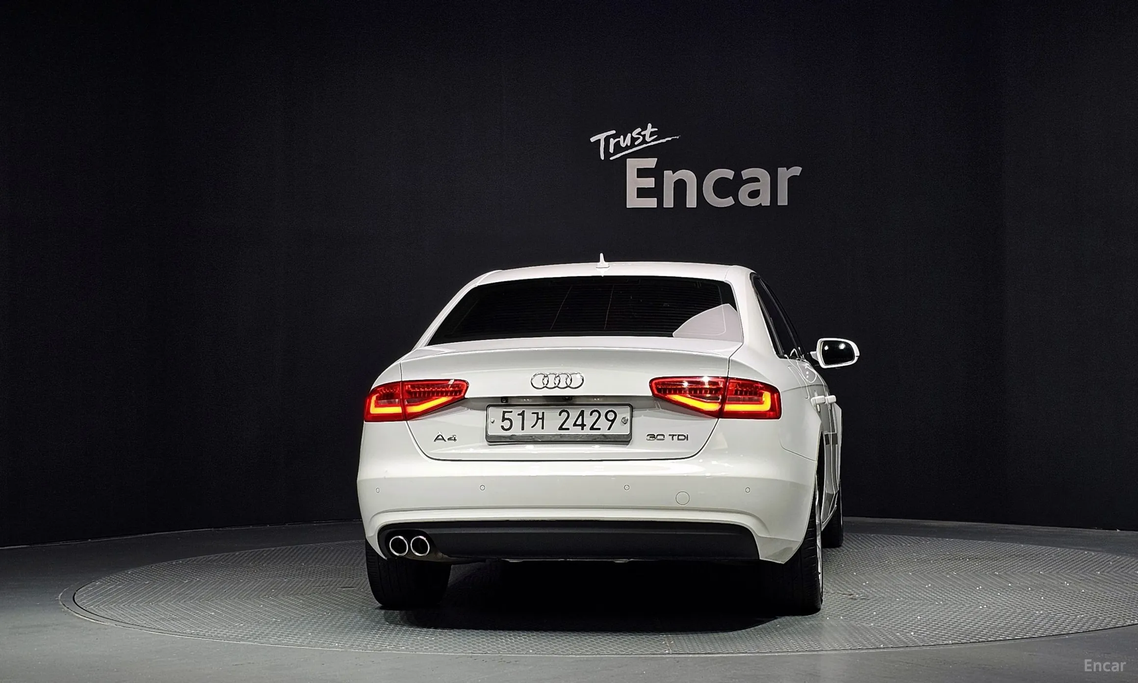 Audi New A4 превью 4