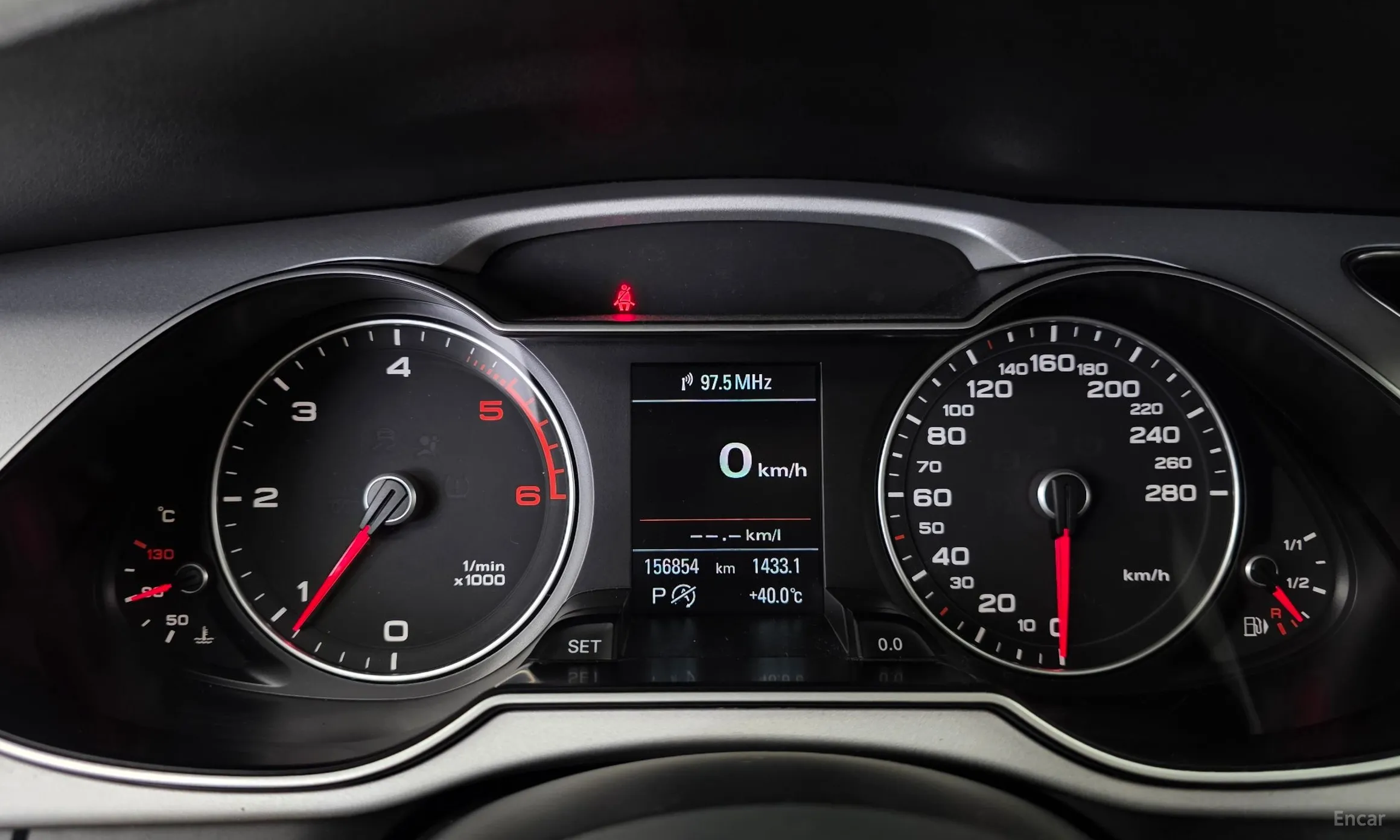 Audi New A4 превью 8
