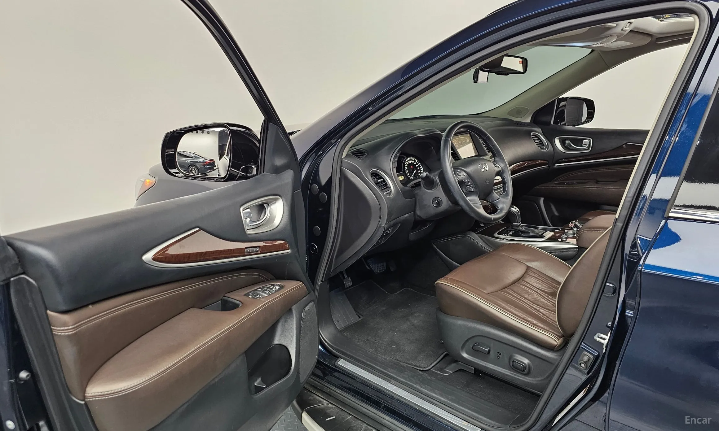 Infiniti QX60 превью 10