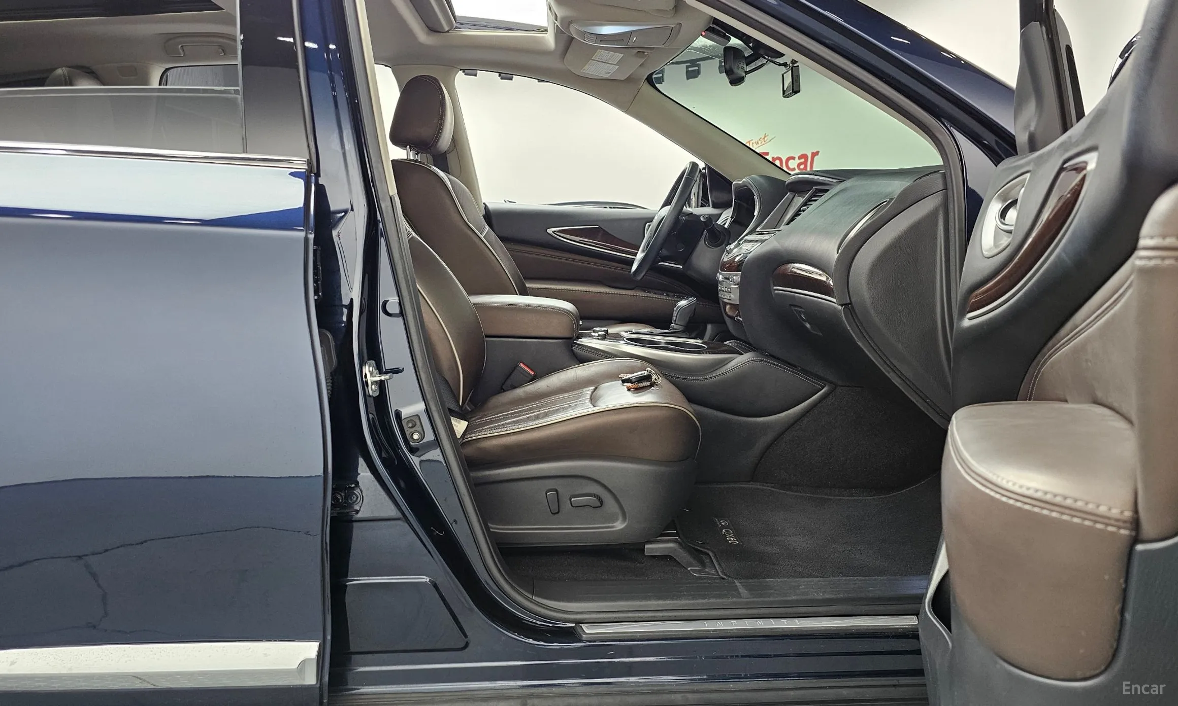 Infiniti QX60 превью 11