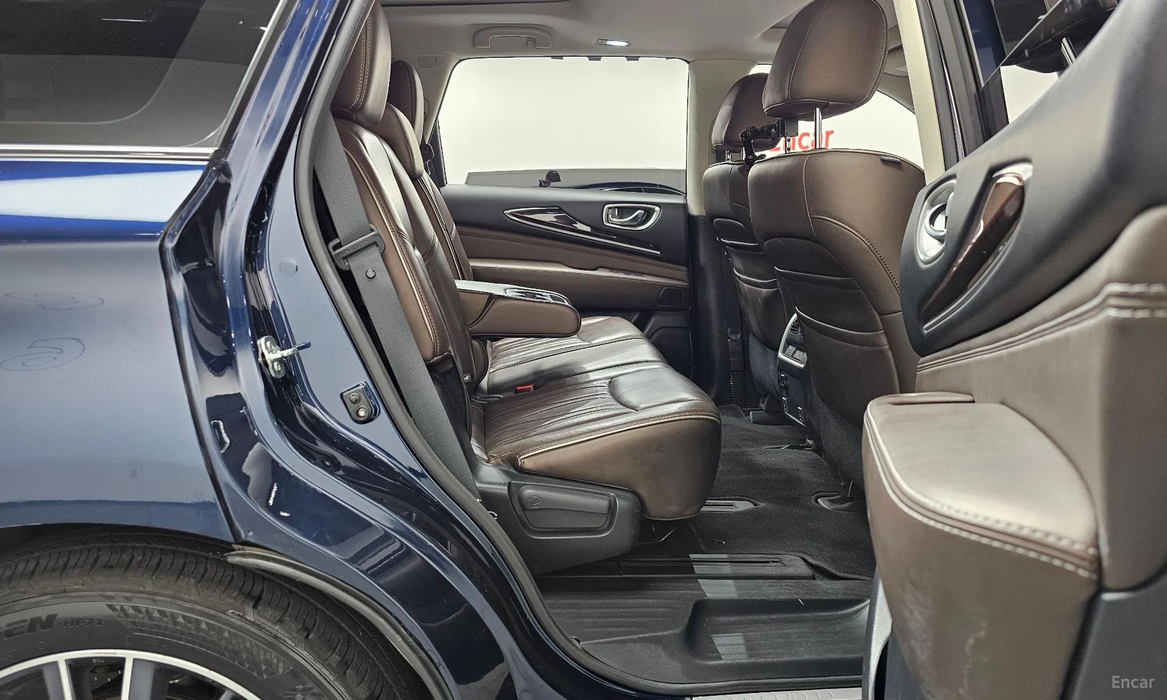 Infiniti QX60 превью 12
