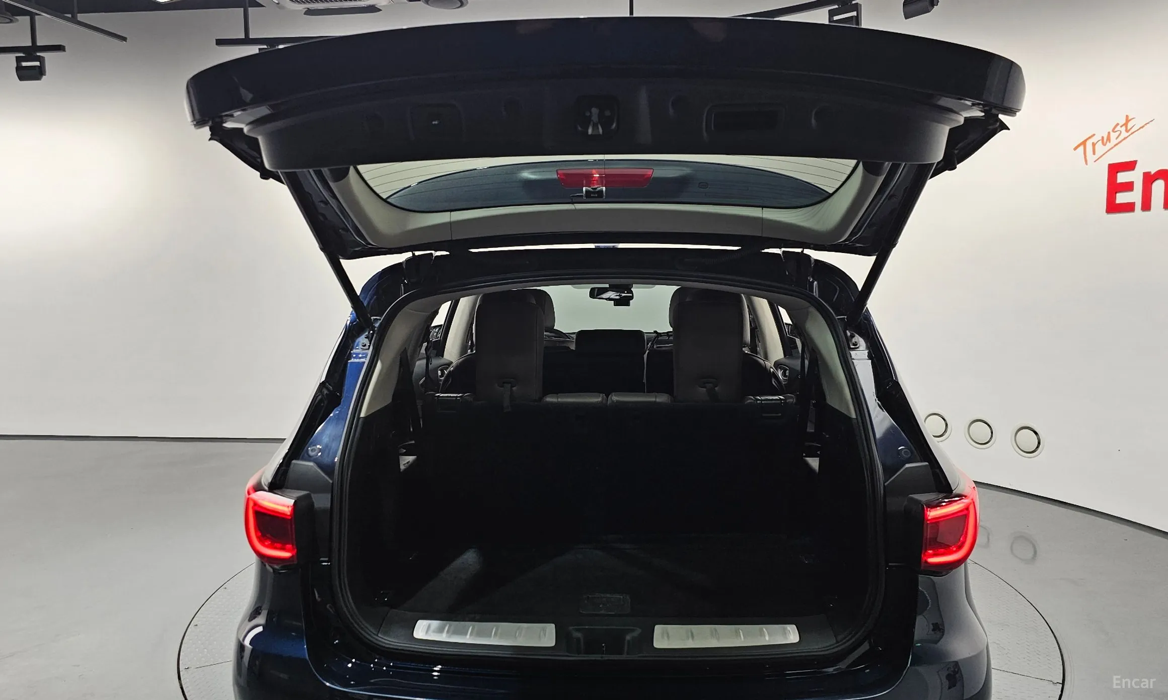Infiniti QX60 превью 20