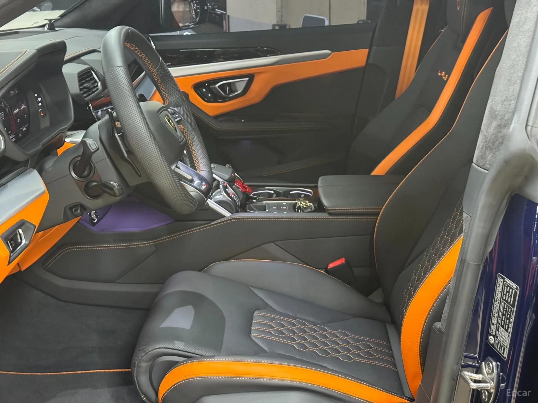 Lamborghini Urus превью 16