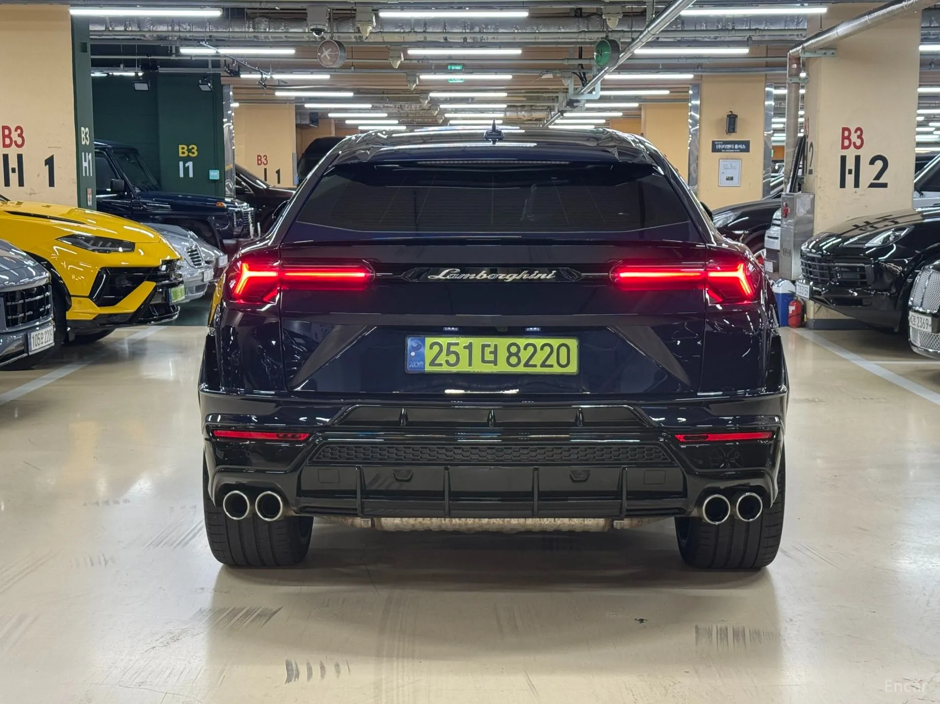 Lamborghini Urus превью 4