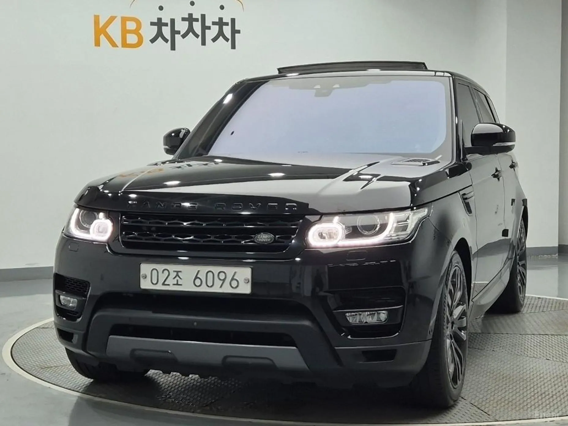 Land Rover Range Rover Sport 2nd Generation