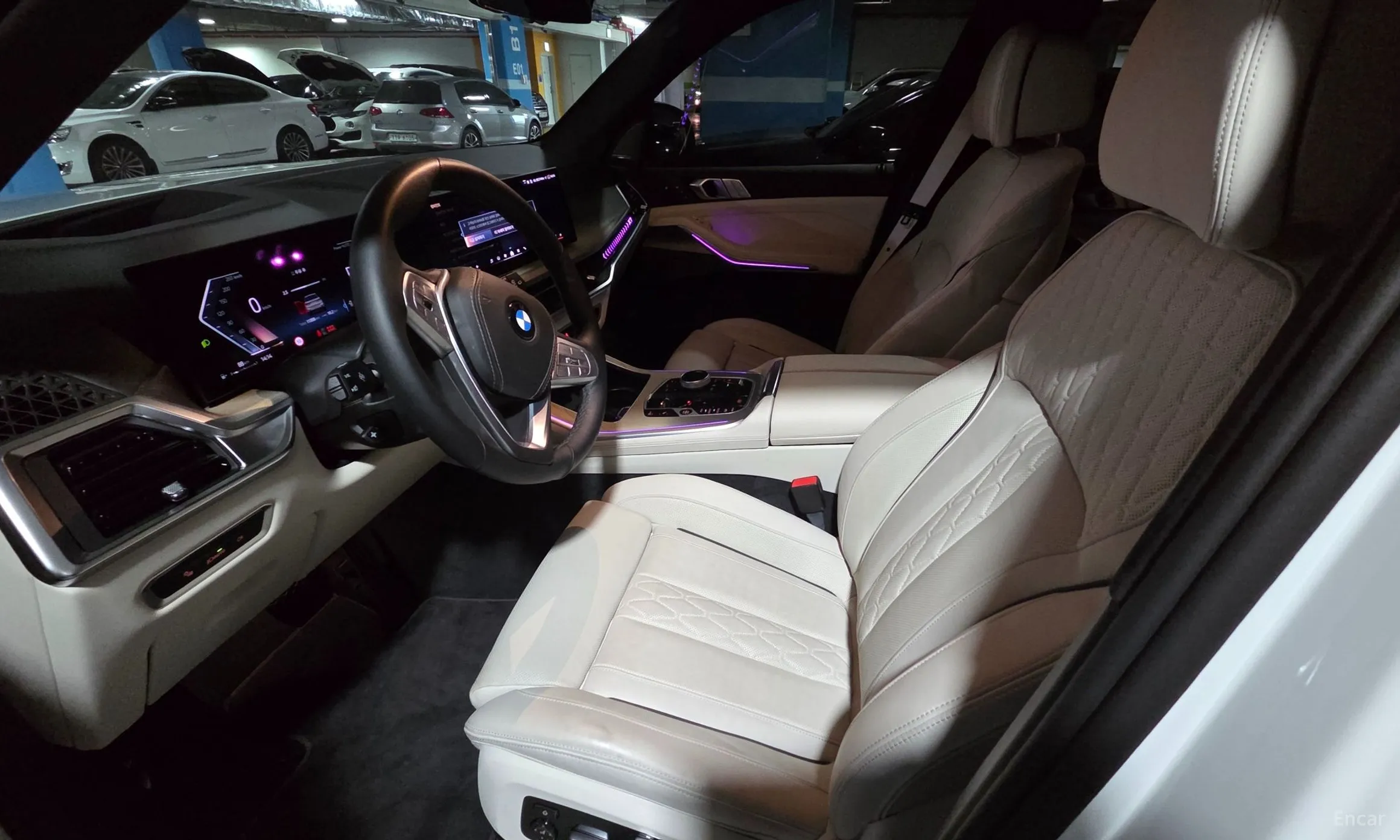 BMW X7 (G07) превью 11