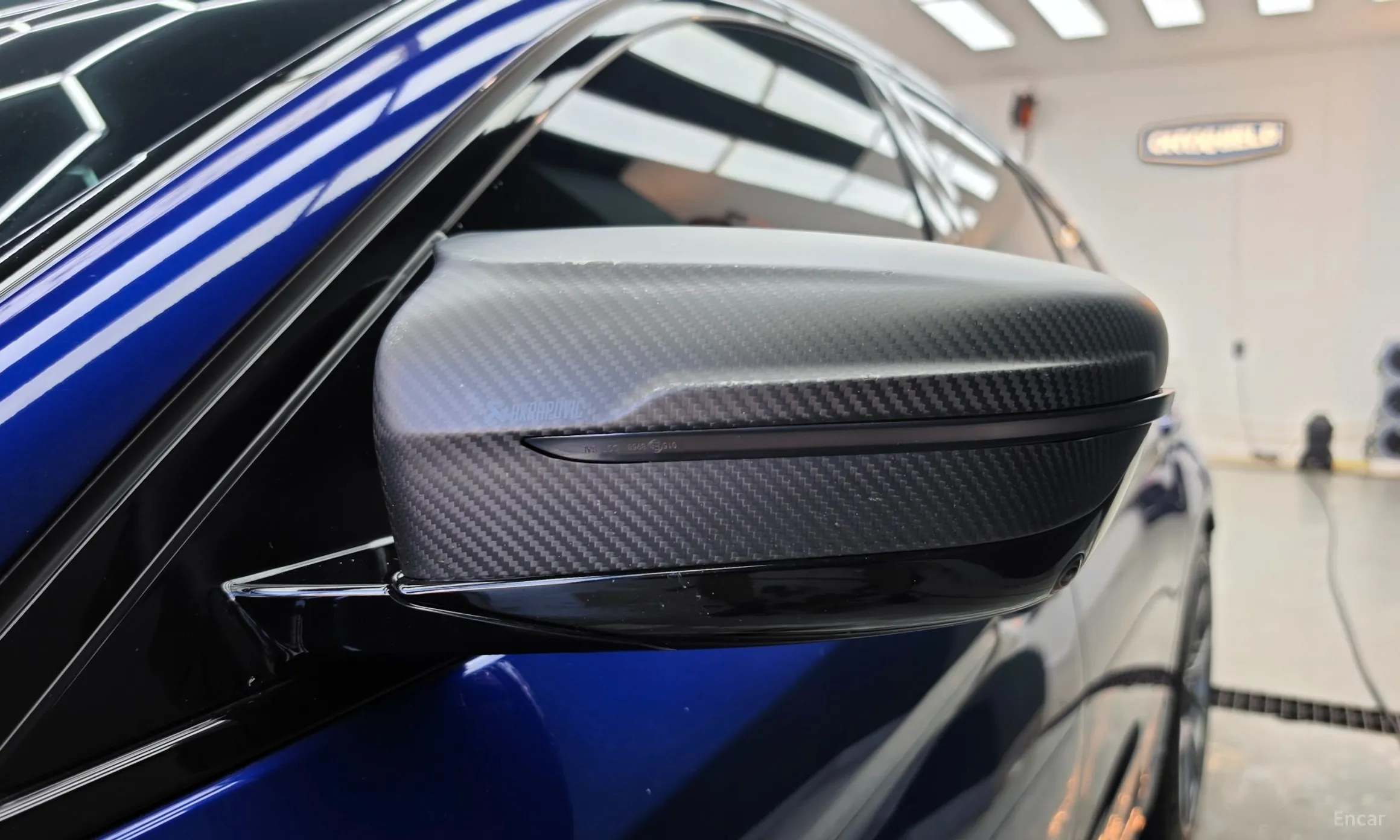 BMW M5 (F90) превью 12