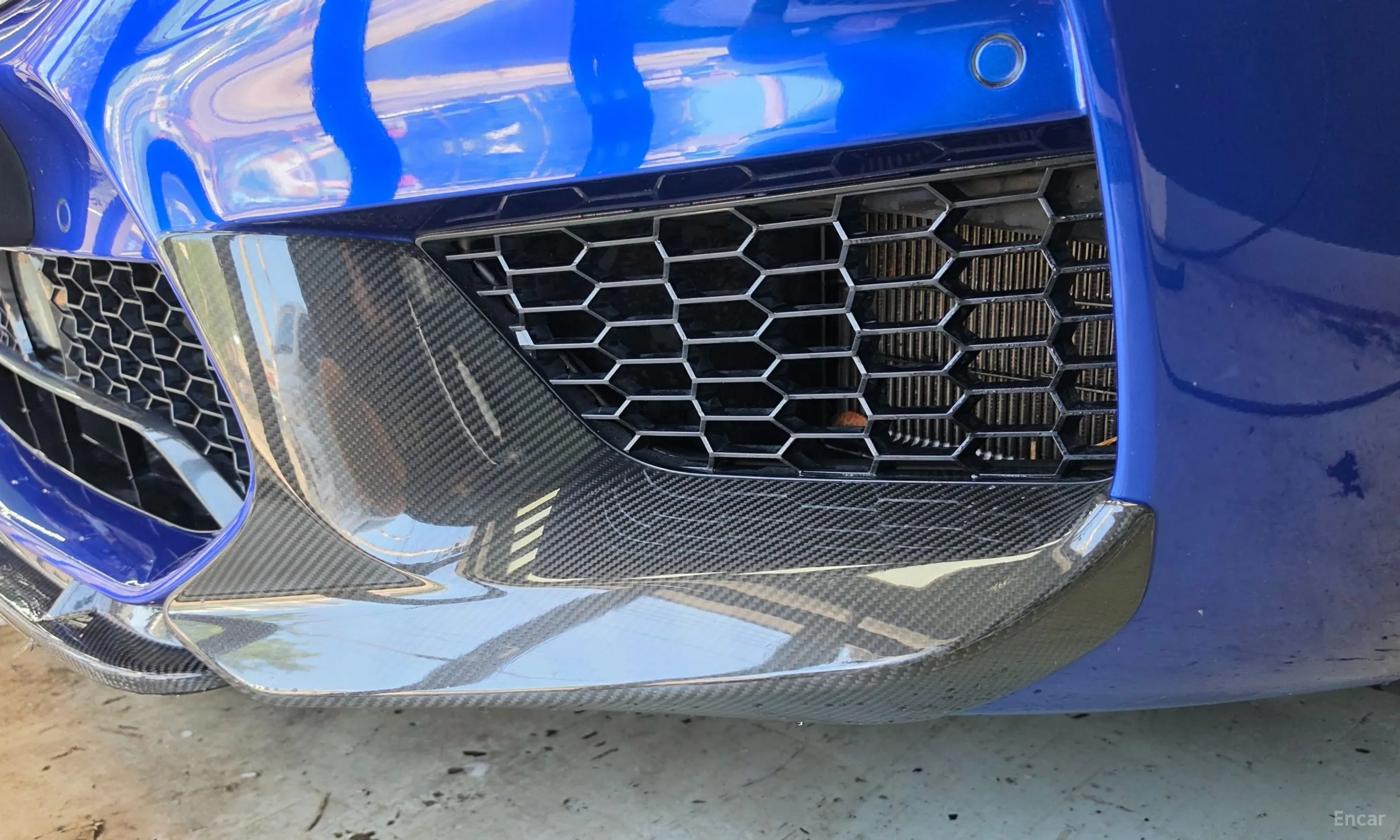 BMW M5 (F90) превью 13