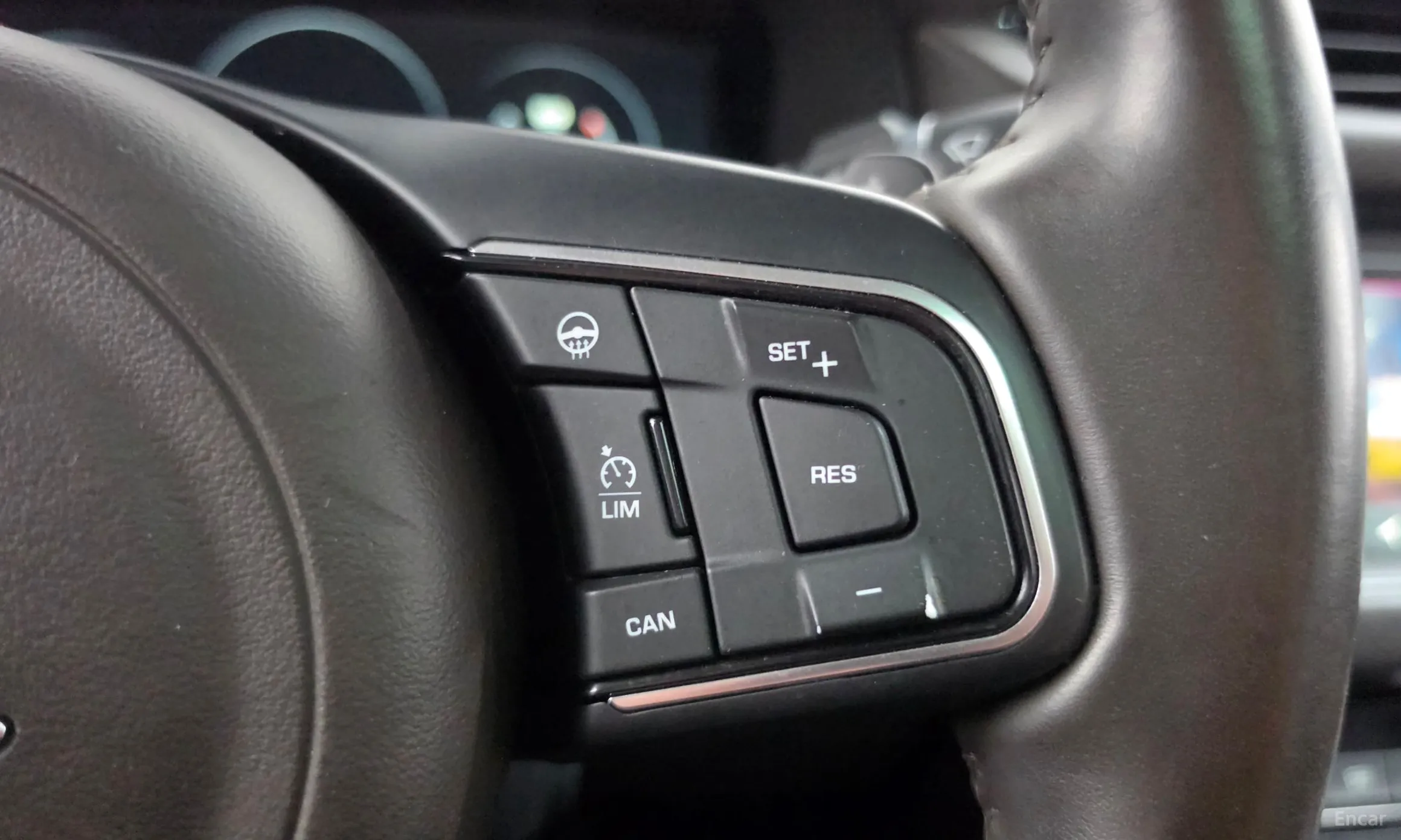 Jaguar XF (x260) превью 17