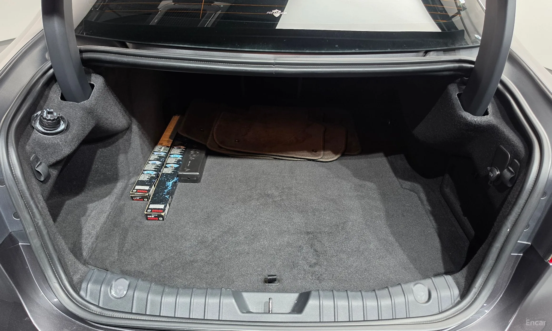 Jaguar XF (x260) превью 20