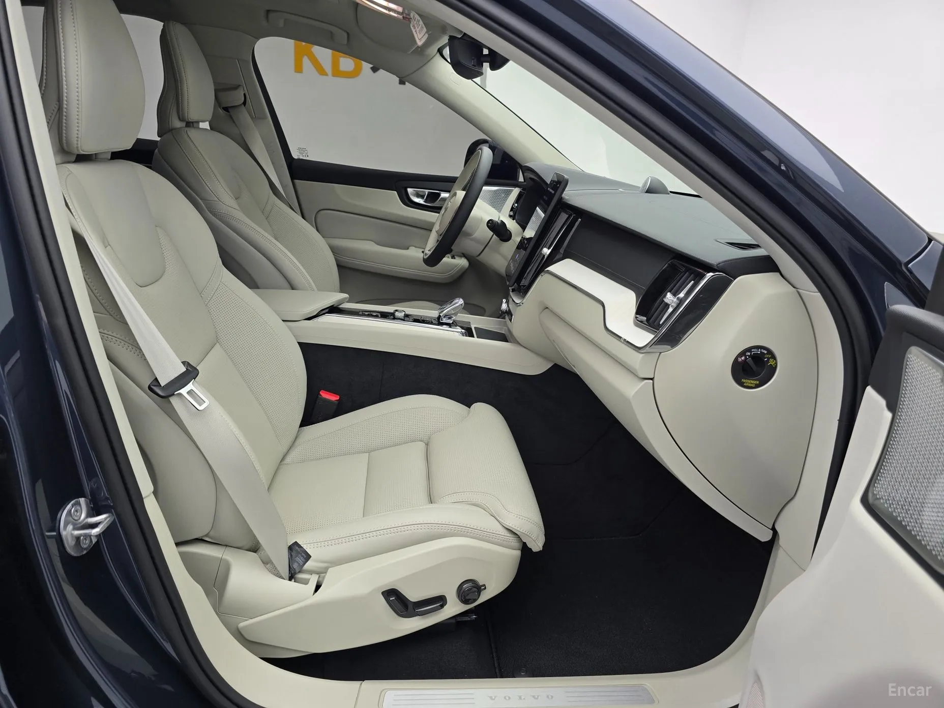 Volvo XC60 Gen 2 превью 10