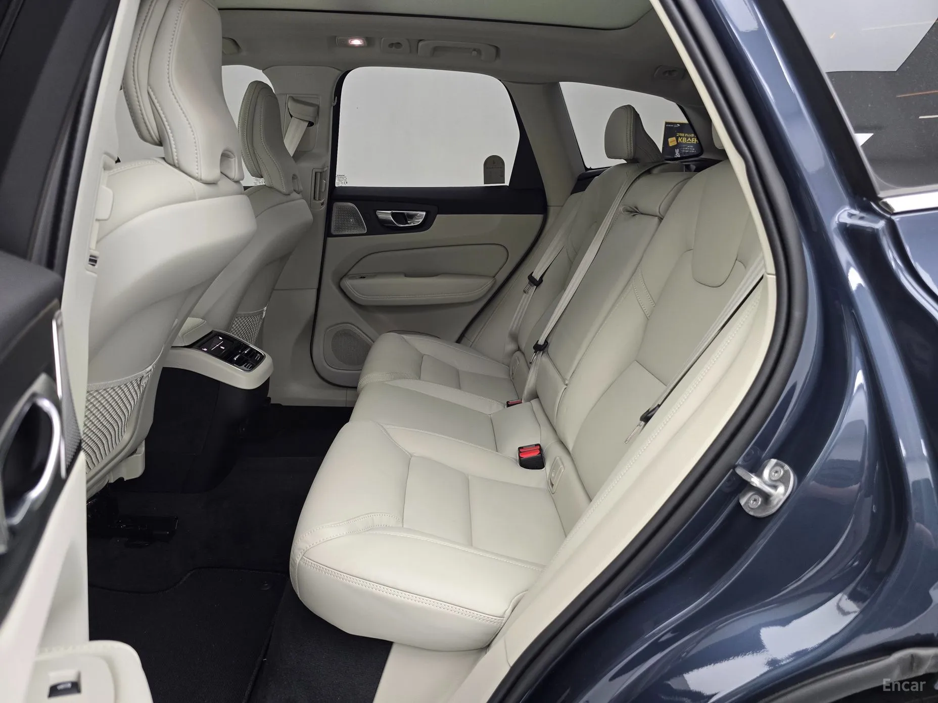 Volvo XC60 Gen 2 превью 12