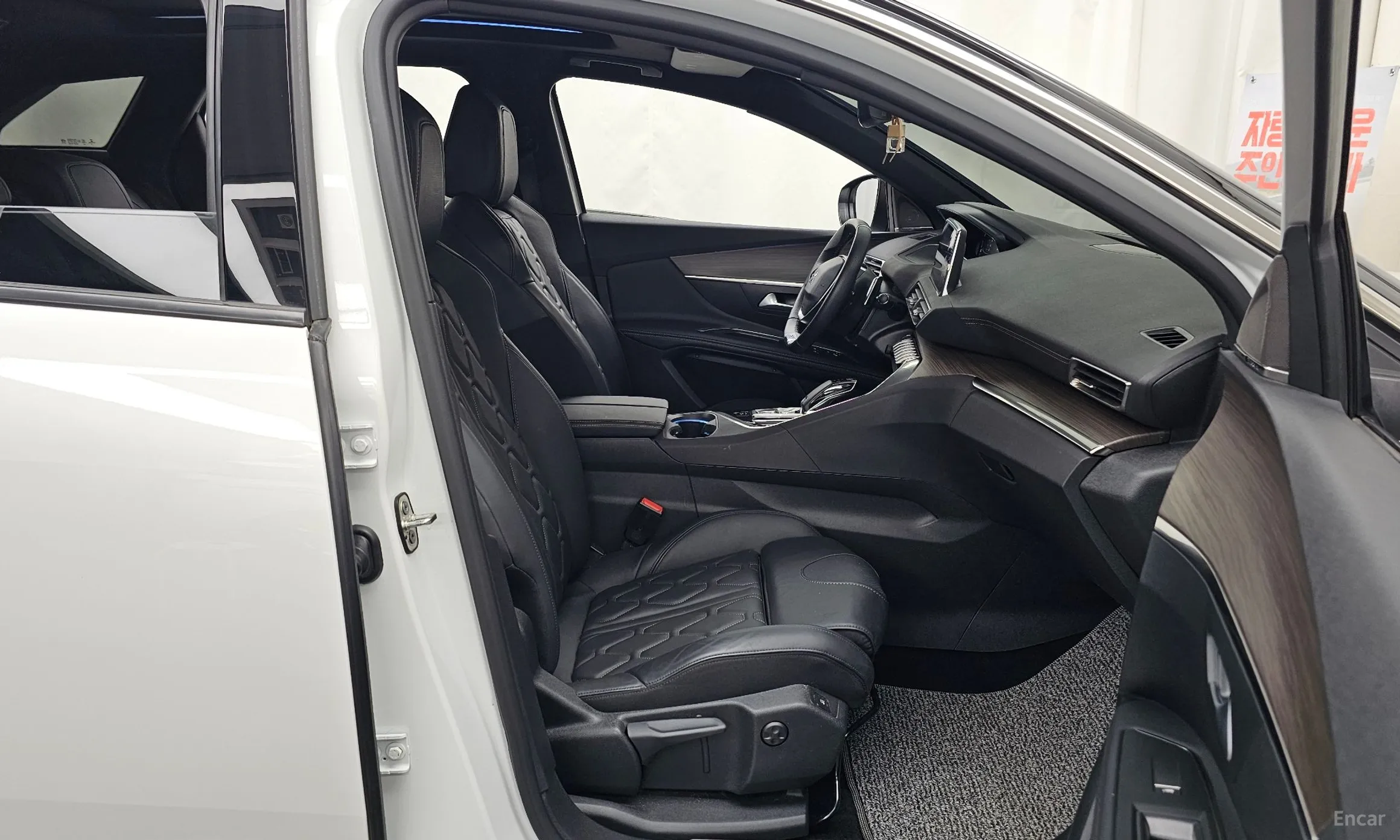 Peugeot 3008 2nd generation превью 11