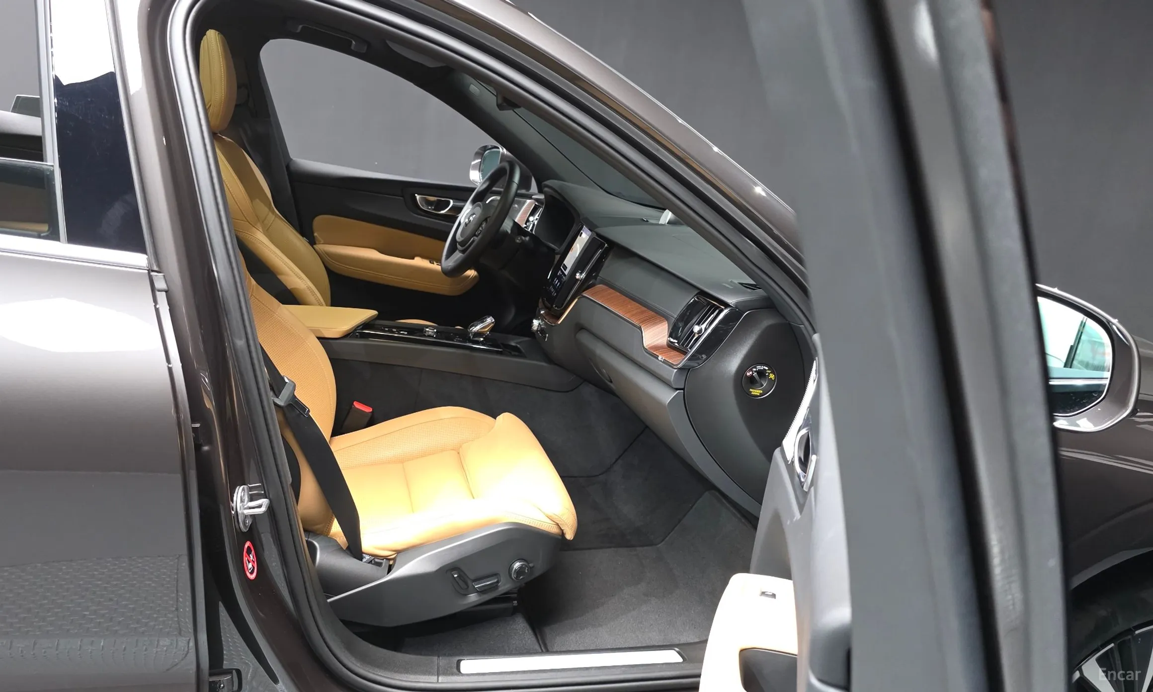 Volvo XC60 Gen 2 превью 11