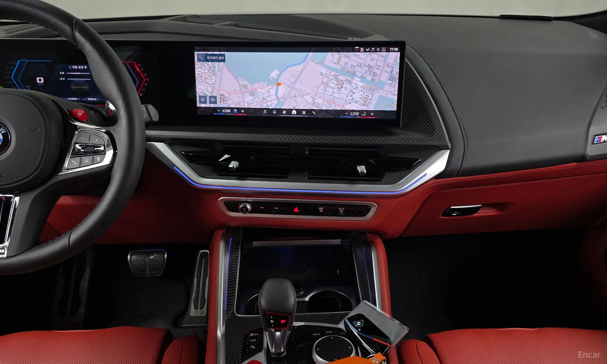 BMW XM (G09) превью 14