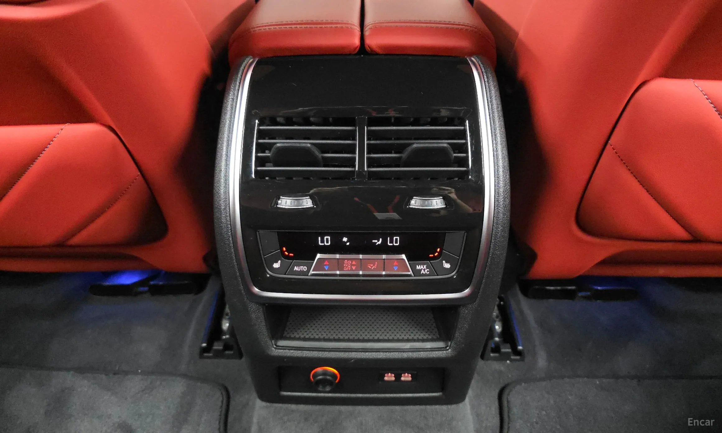 BMW XM (G09) превью 19