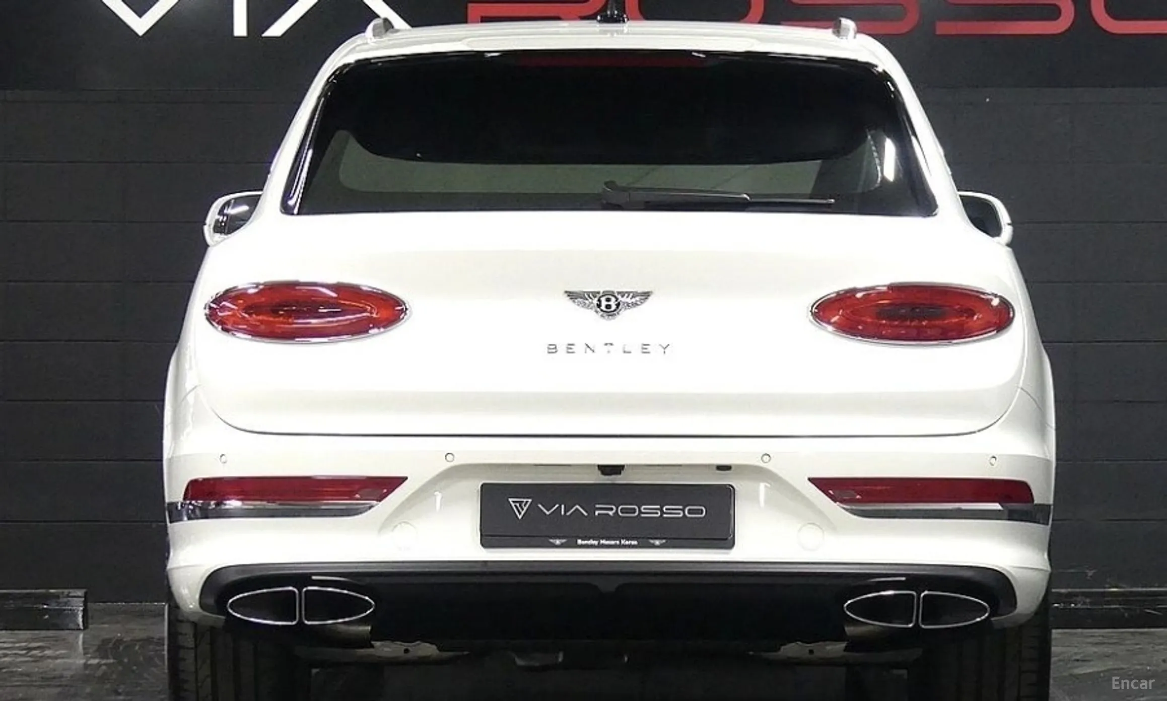 Bentley Bentayga превью 4