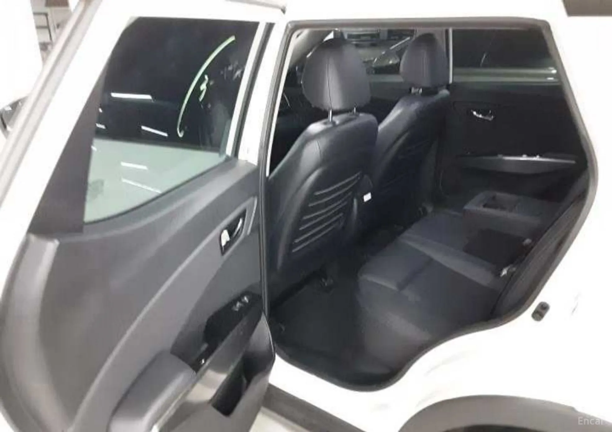 KG Mobility (SsangYong) Berry New Tivoli превью 10