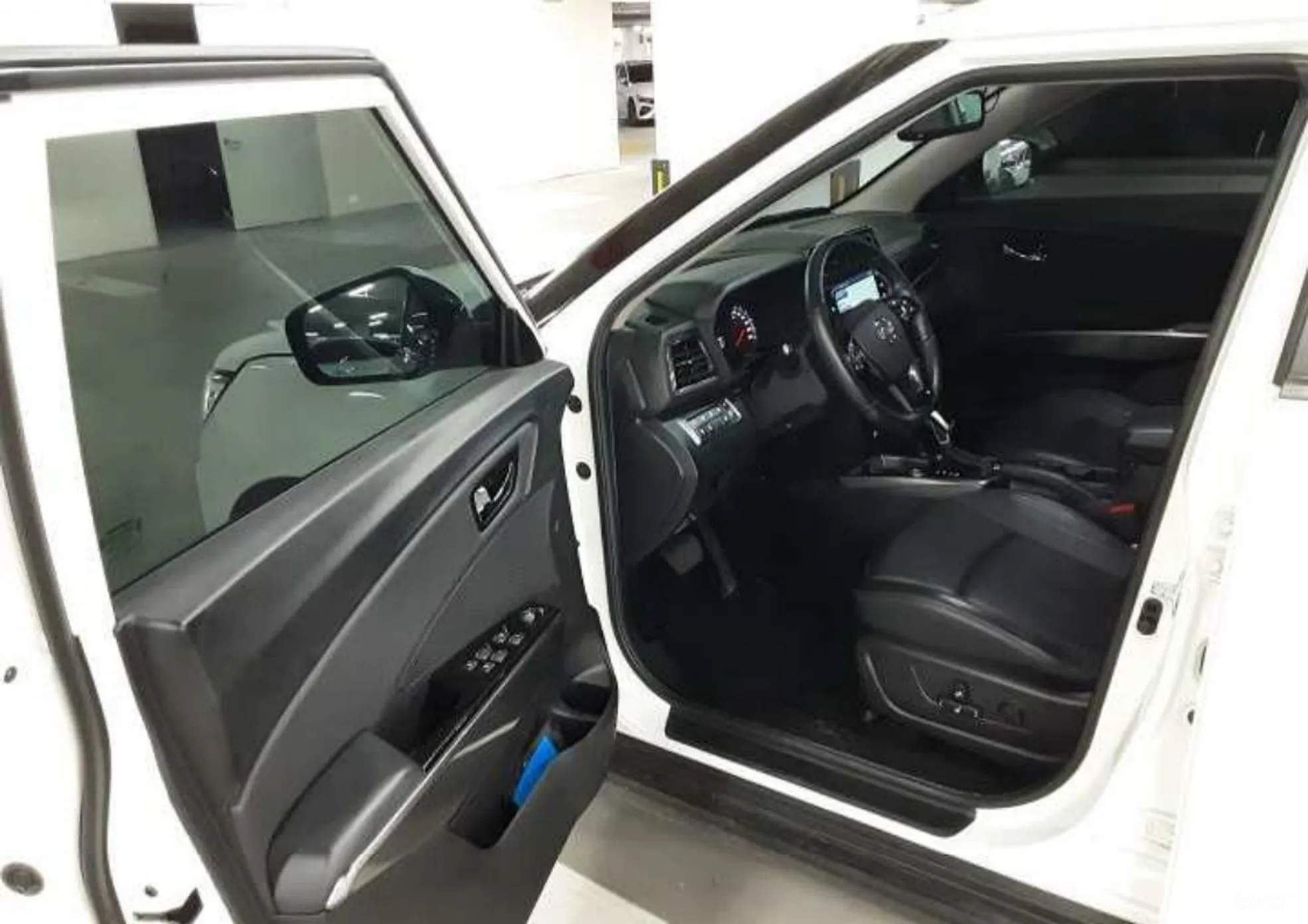 KG Mobility (SsangYong) Berry New Tivoli превью 4