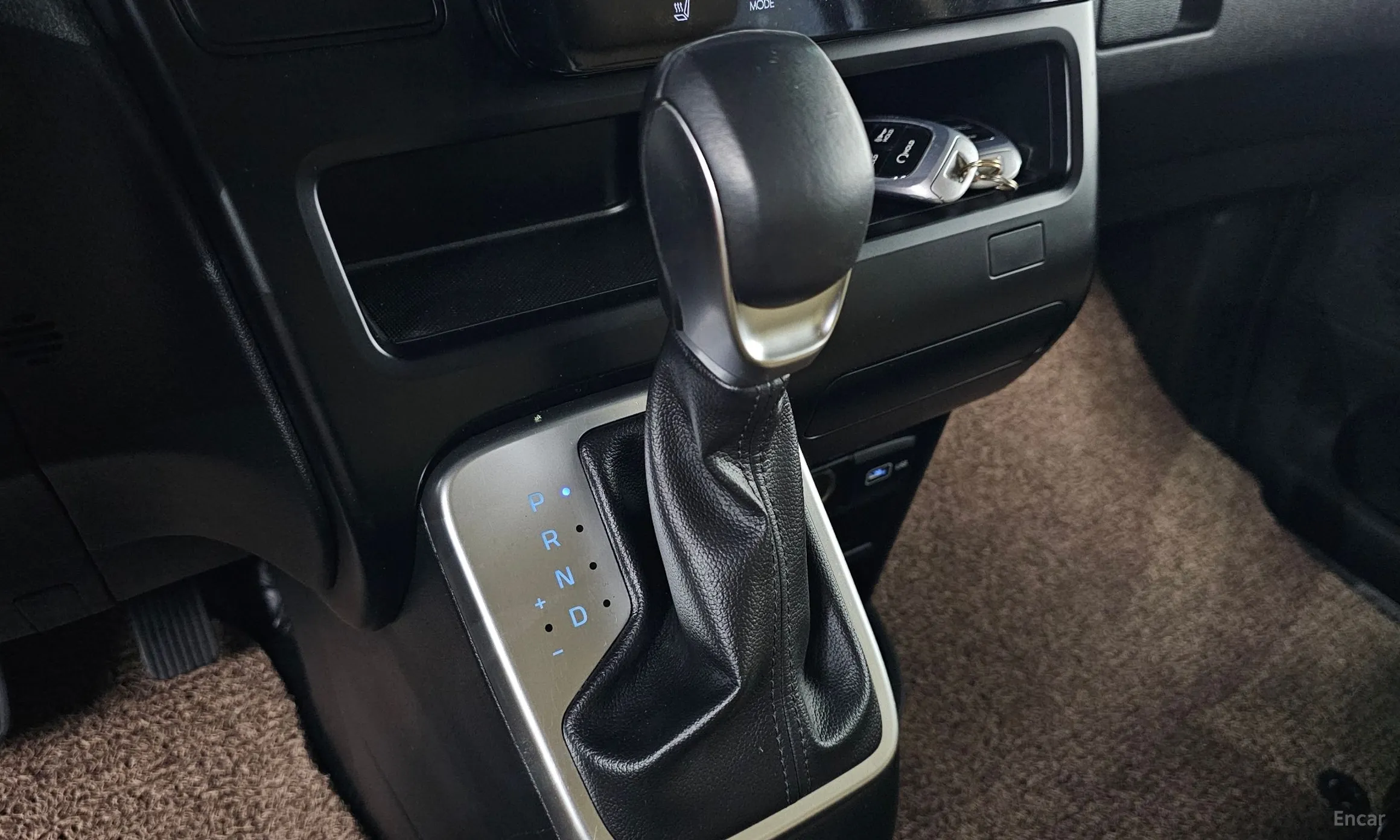 Hyundai Staria превью 9