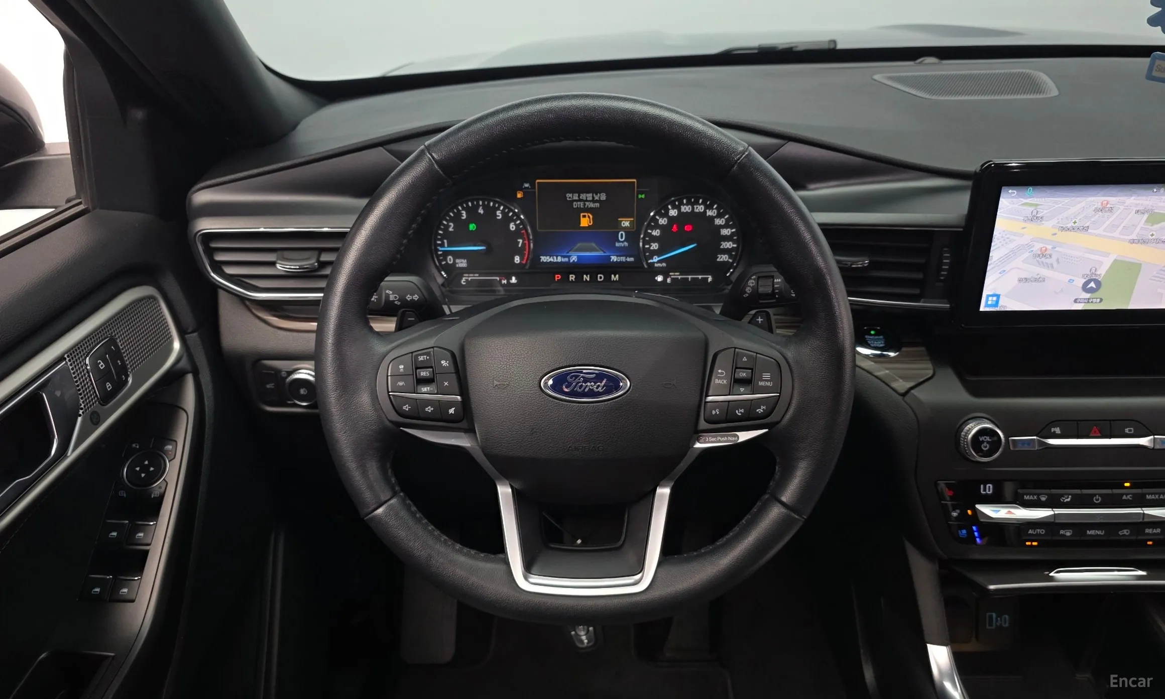 Ford Explorer 6th Generation превью 13