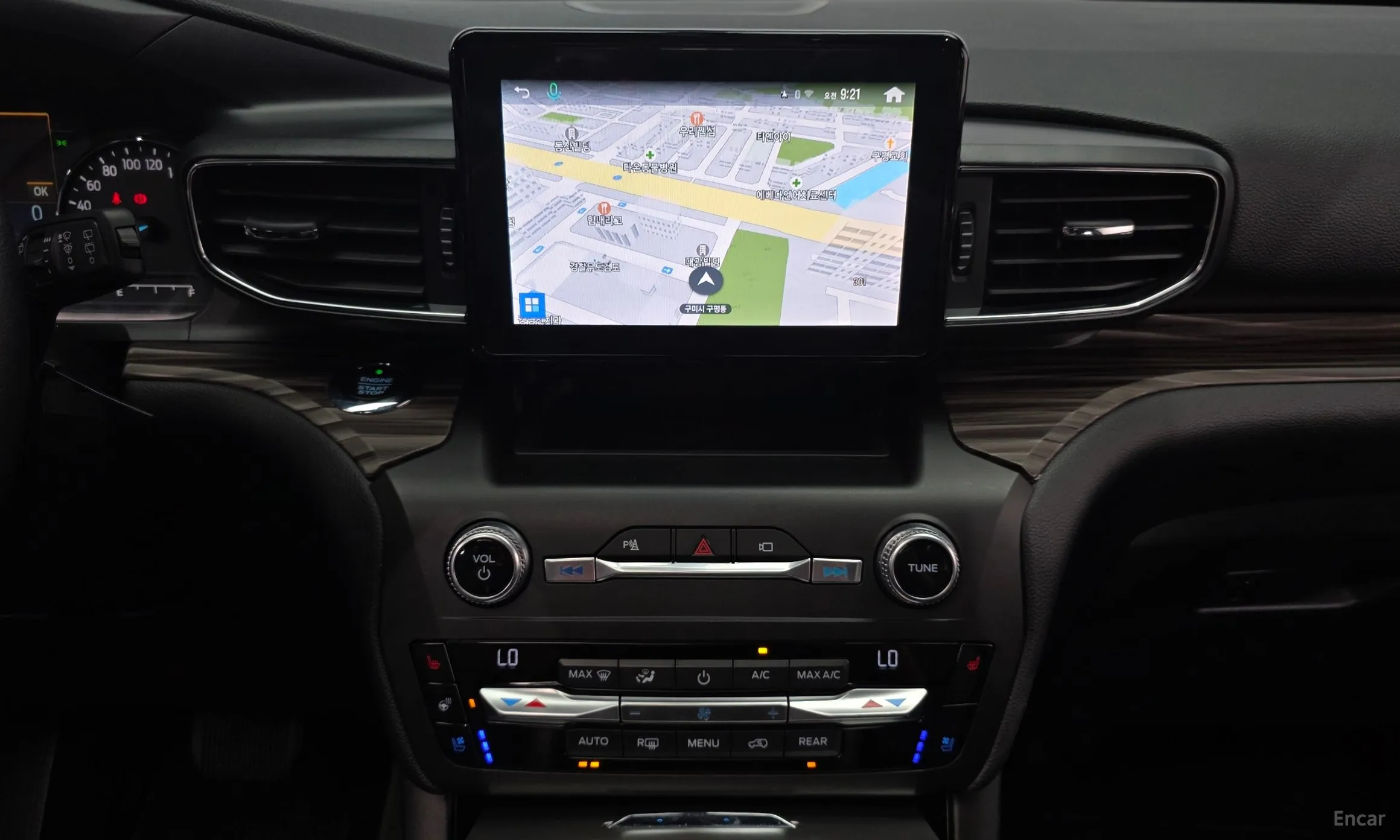 Ford Explorer 6th Generation превью 14