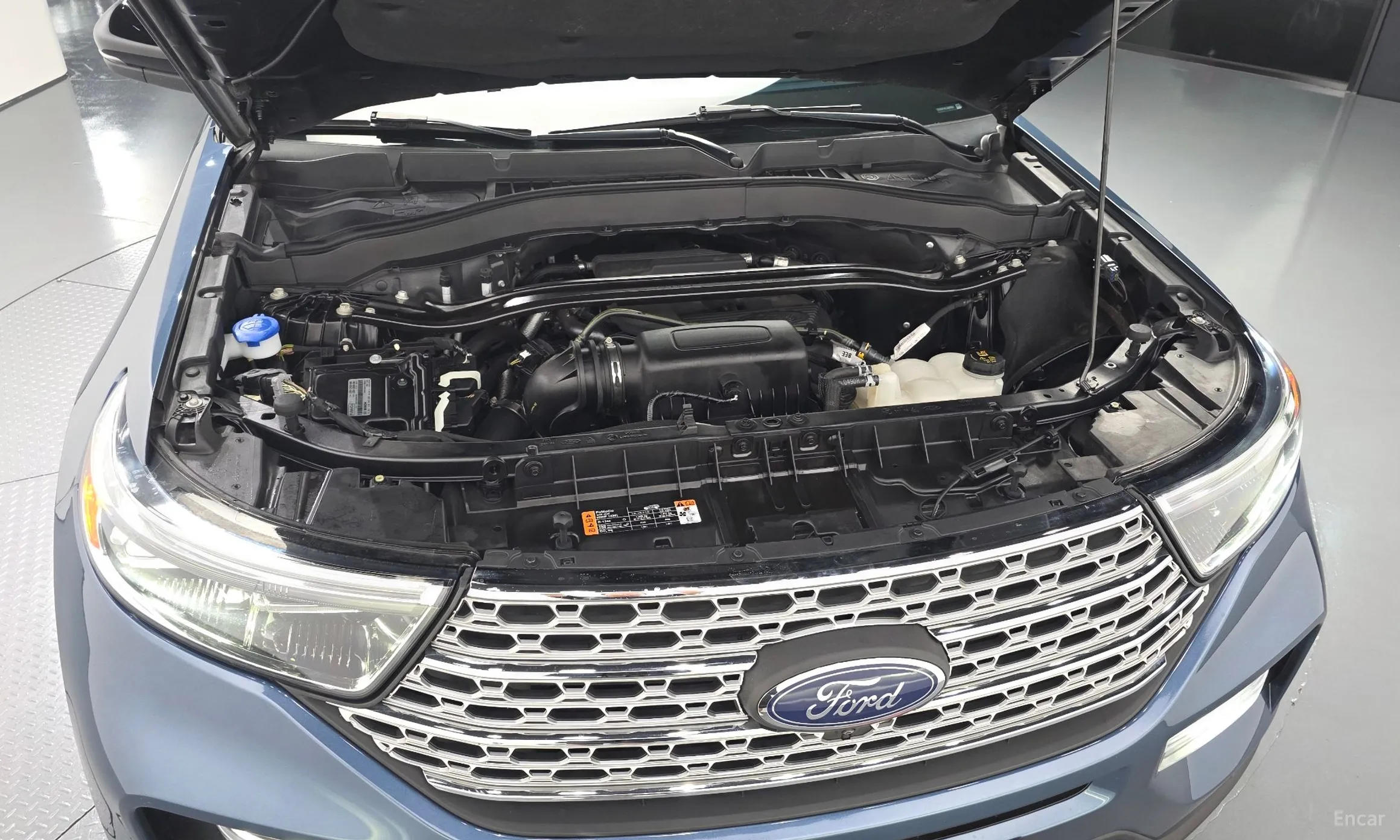 Ford Explorer 6th Generation превью 6