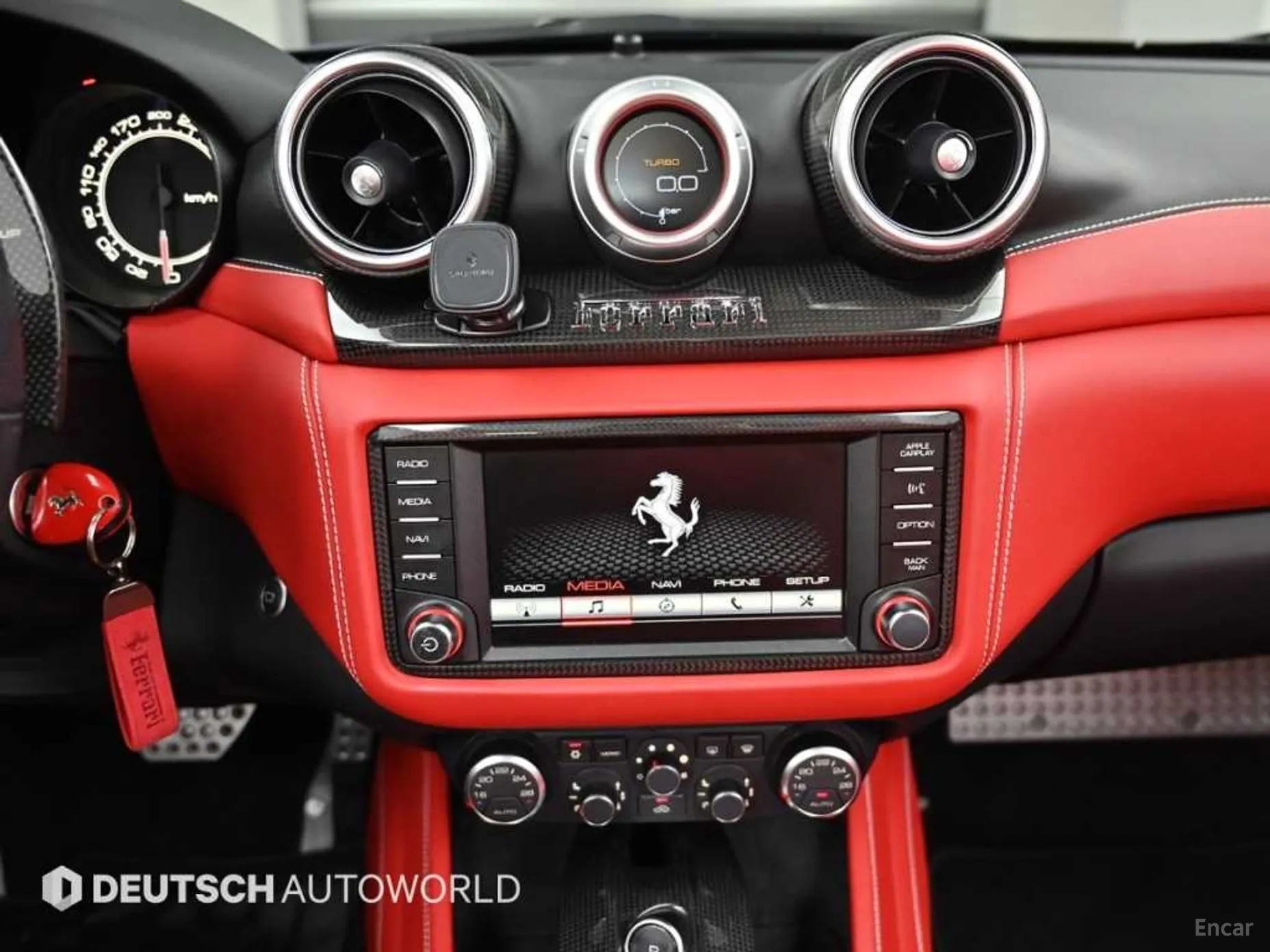 Ferrari California превью 14