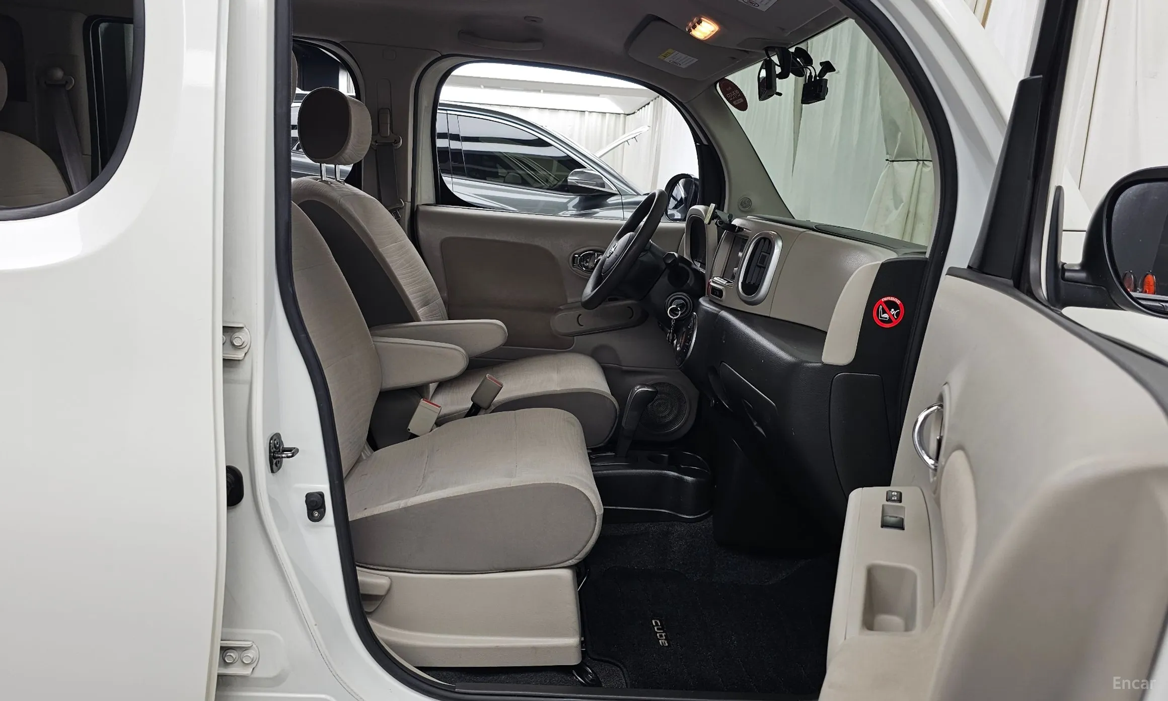 Nissan Cube превью 11