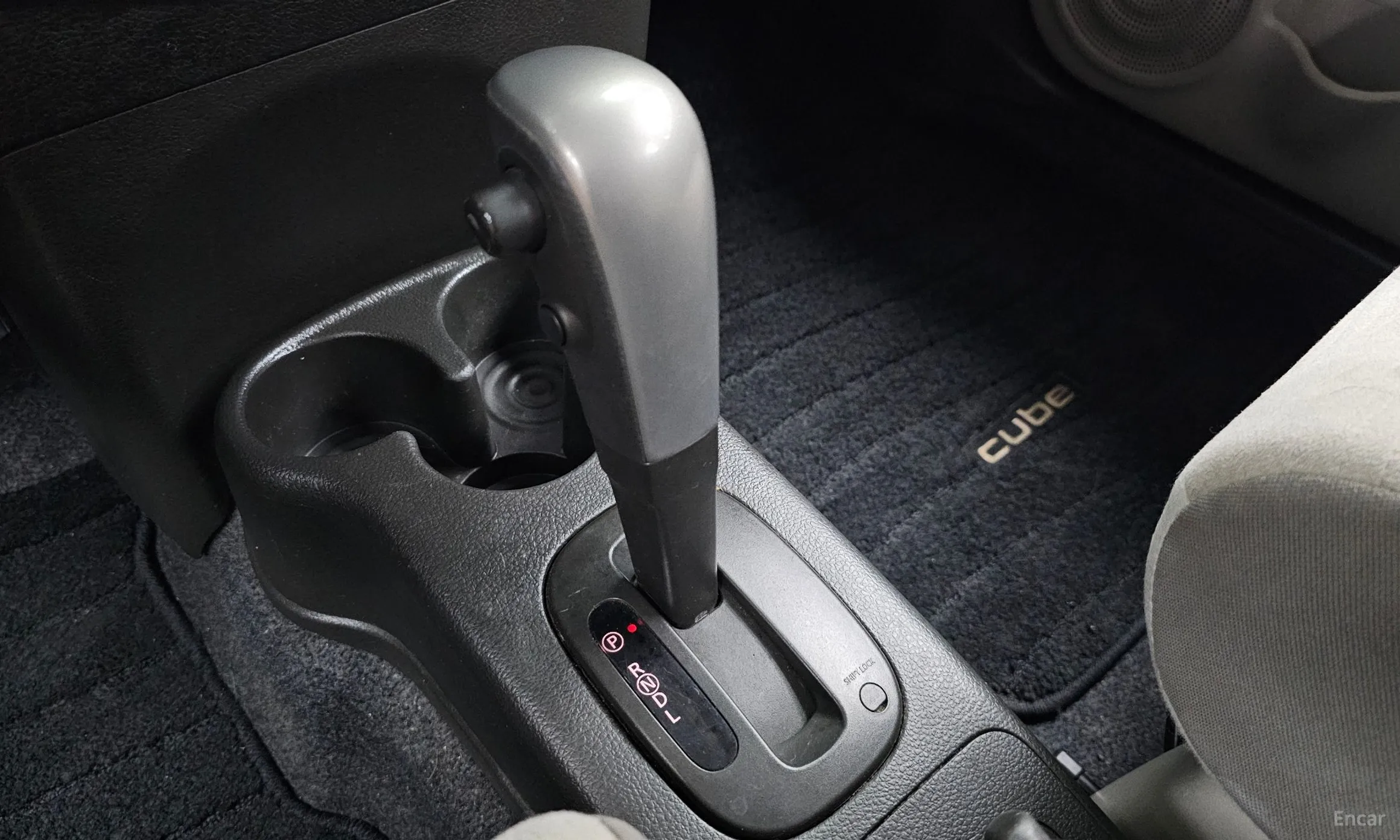 Nissan Cube превью 9