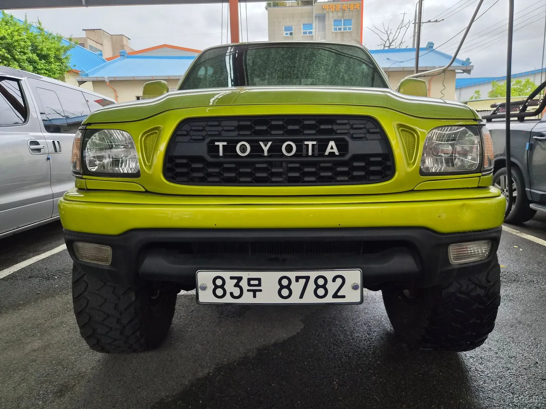 Toyota Tacoma