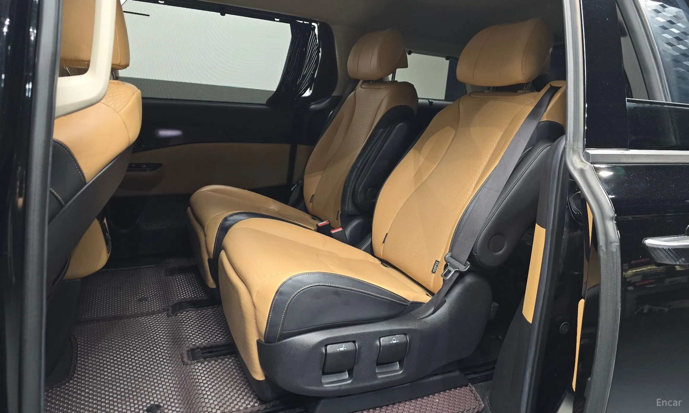 Kia Carnival Gen 4 превью 11