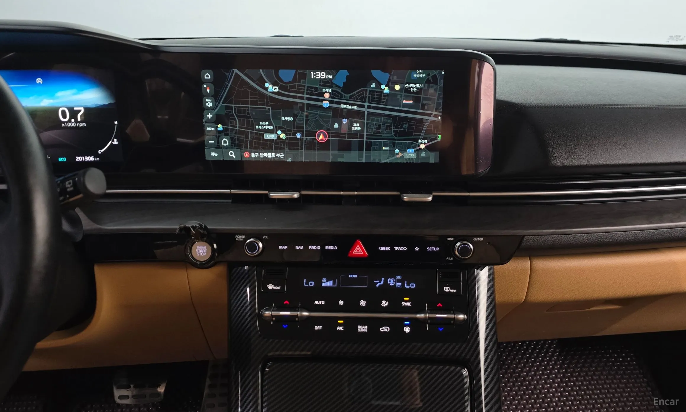 Kia Carnival Gen 4 превью 13