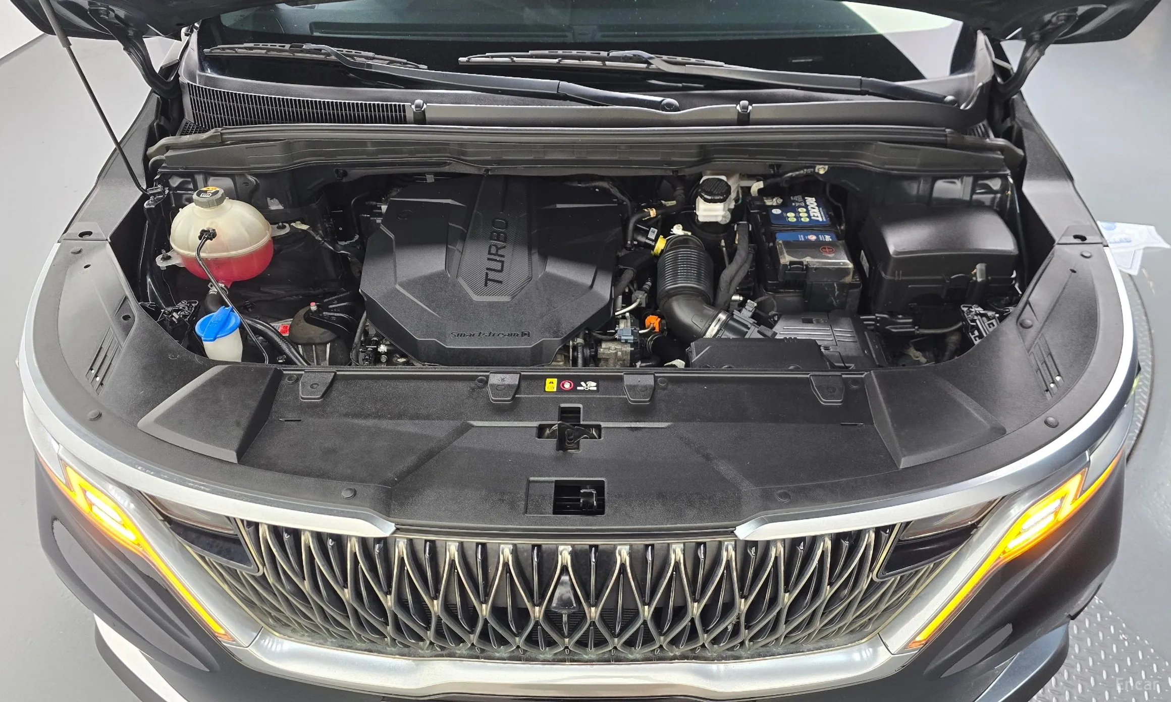 Kia Carnival Gen 4 превью 6