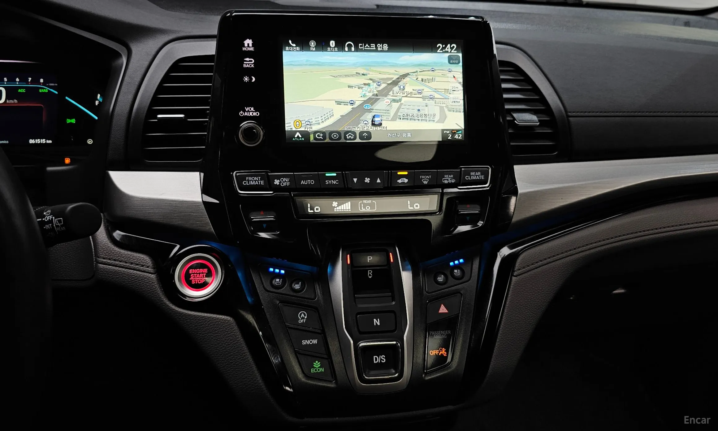 Honda Odyssey превью 13