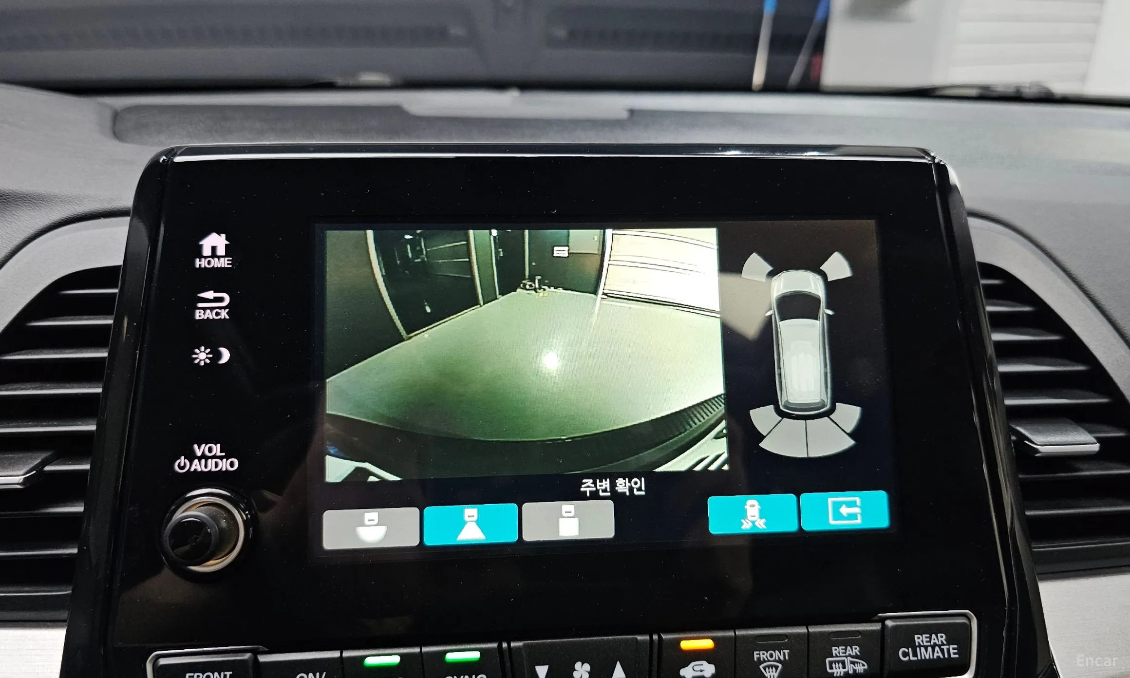 Honda Odyssey превью 14